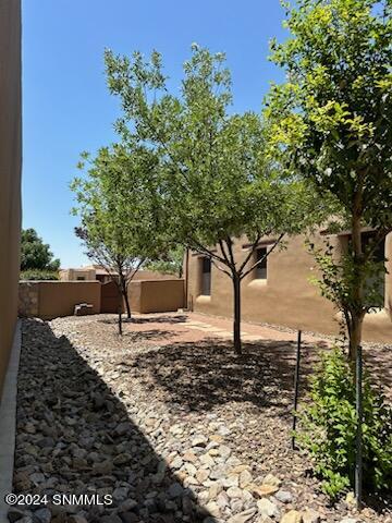 Las Cruces, New Mexico 88011, United States, 3 Bedrooms Bedrooms, ,3 BathroomsBathrooms,Residential,Pending,52555