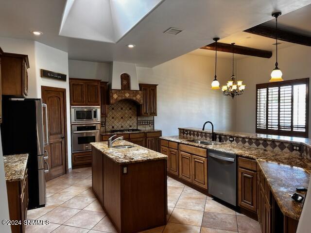 Las Cruces, New Mexico 88011, United States, 3 Bedrooms Bedrooms, ,3 BathroomsBathrooms,Residential,Pending,52555