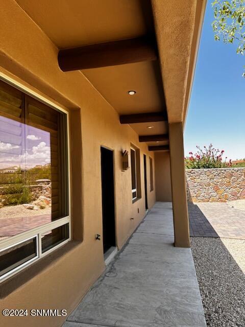 Las Cruces, New Mexico 88011, United States, 3 Bedrooms Bedrooms, ,3 BathroomsBathrooms,Residential,Pending,52555