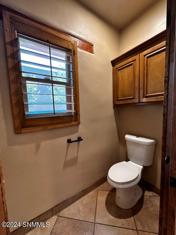 Las Cruces, New Mexico 88011, United States, 3 Bedrooms Bedrooms, ,3 BathroomsBathrooms,Residential,Pending,52555