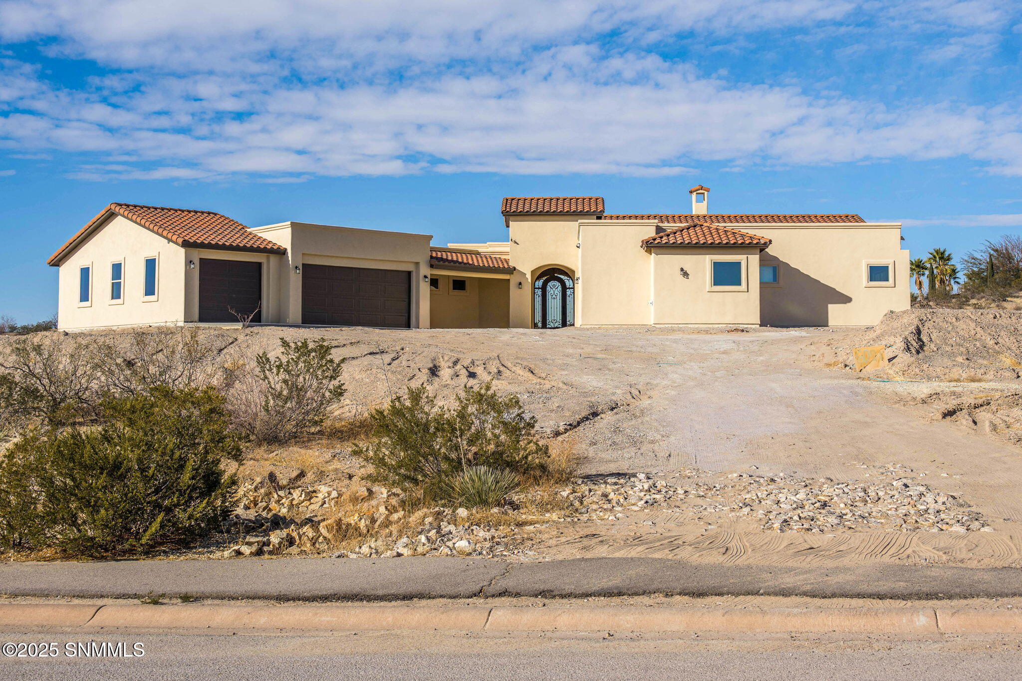 6021 Avenida Sonrisa, Las Cruces, New Mexico image 1