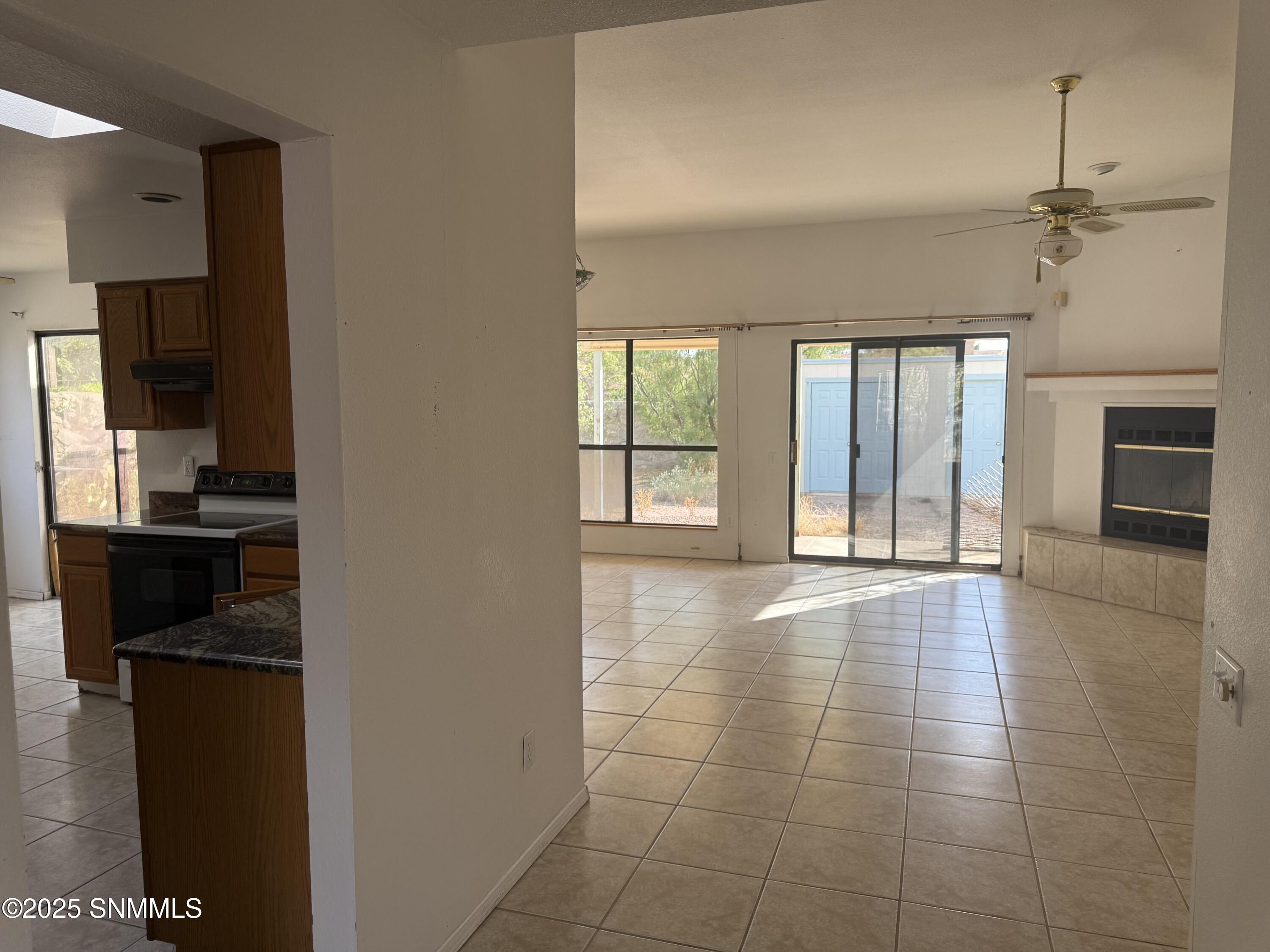 3407 Lunarridge Street, Las Cruces, New Mexico image 3