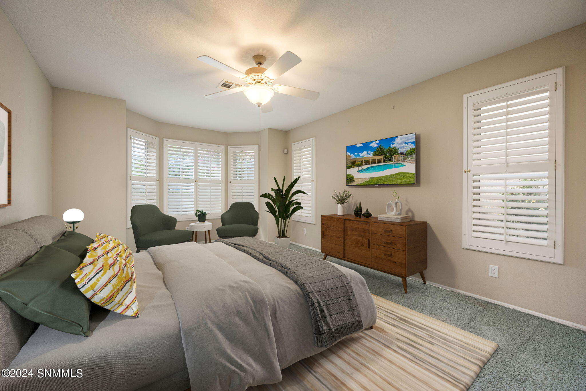 Las Cruces, New Mexico 88011, United States, 3 Bedrooms Bedrooms, ,3 BathroomsBathrooms,Residential,Pending,50717