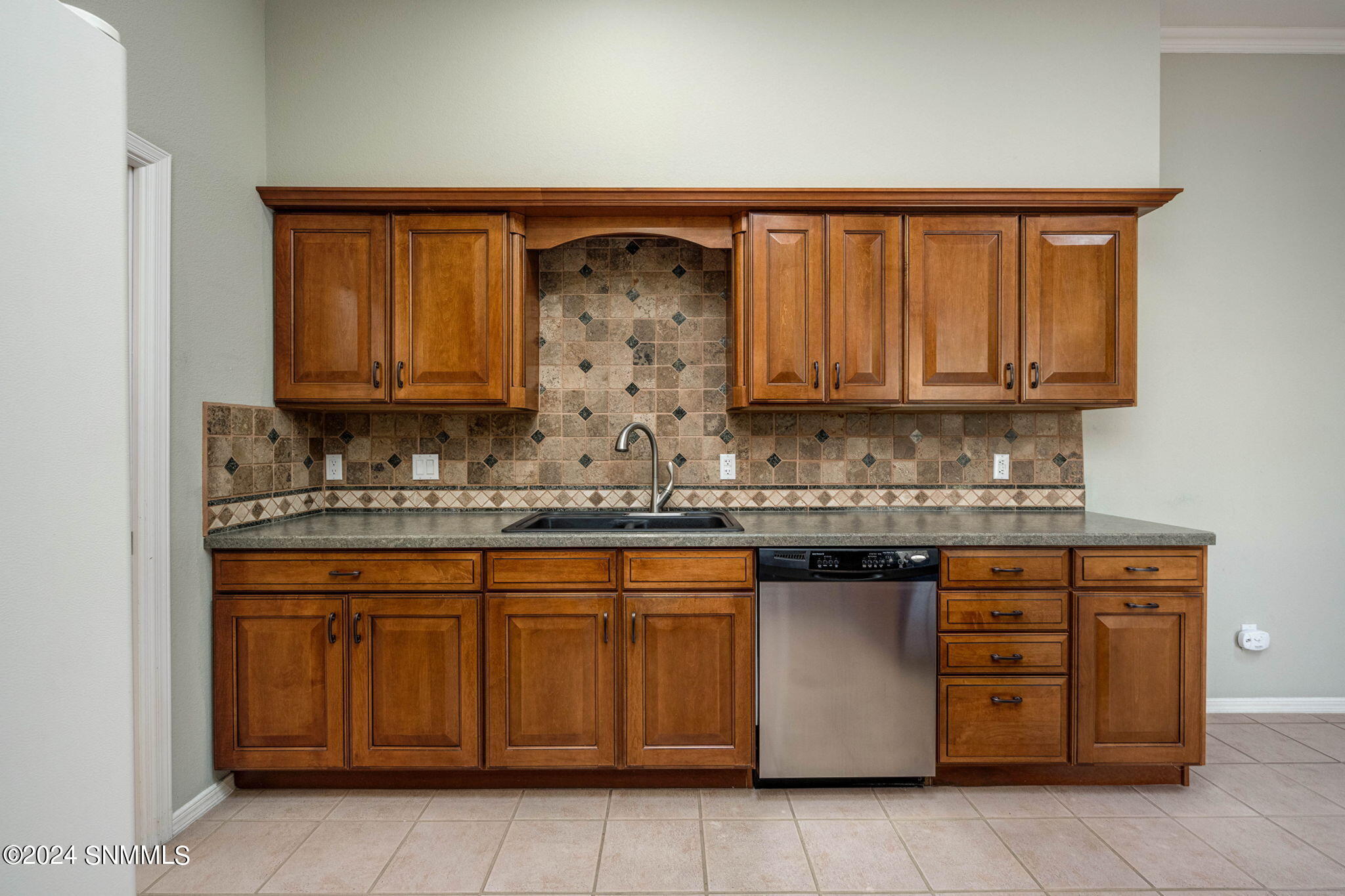 Las Cruces, New Mexico 88011, United States, 3 Bedrooms Bedrooms, ,3 BathroomsBathrooms,Residential,Pending,50717