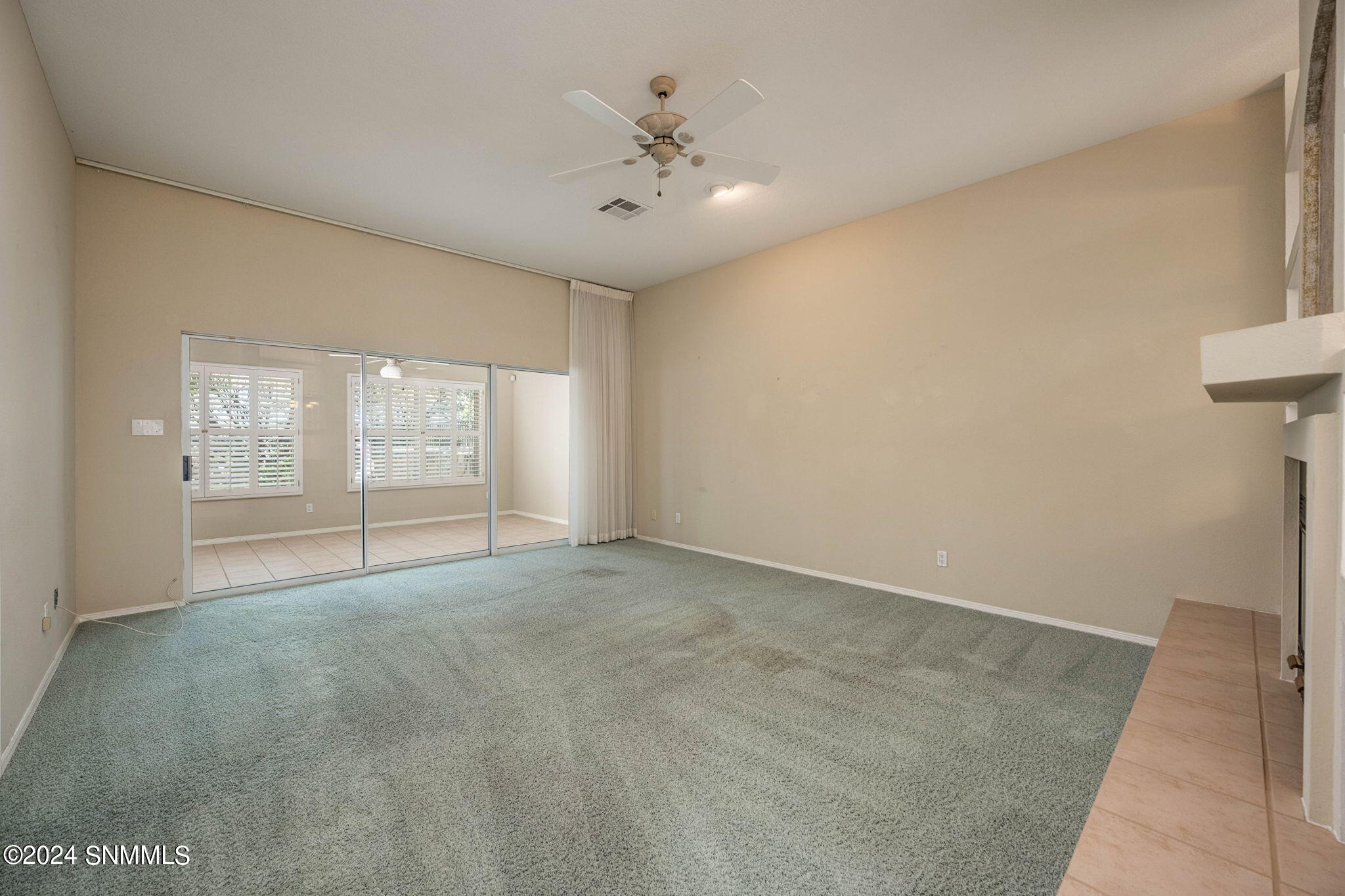 Las Cruces, New Mexico 88011, United States, 3 Bedrooms Bedrooms, ,3 BathroomsBathrooms,Residential,Pending,50717