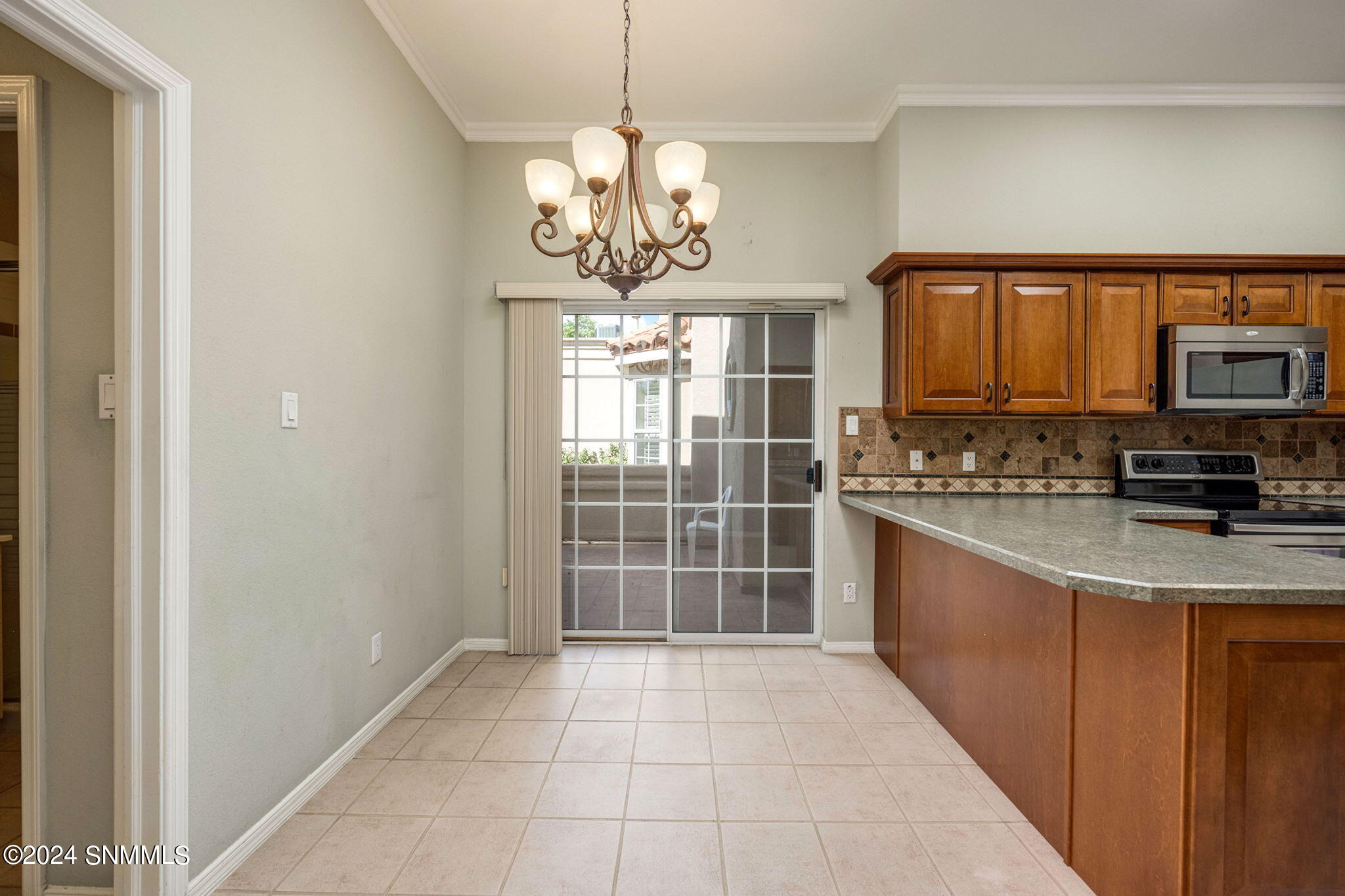 Las Cruces, New Mexico 88011, United States, 3 Bedrooms Bedrooms, ,3 BathroomsBathrooms,Residential,Pending,50717