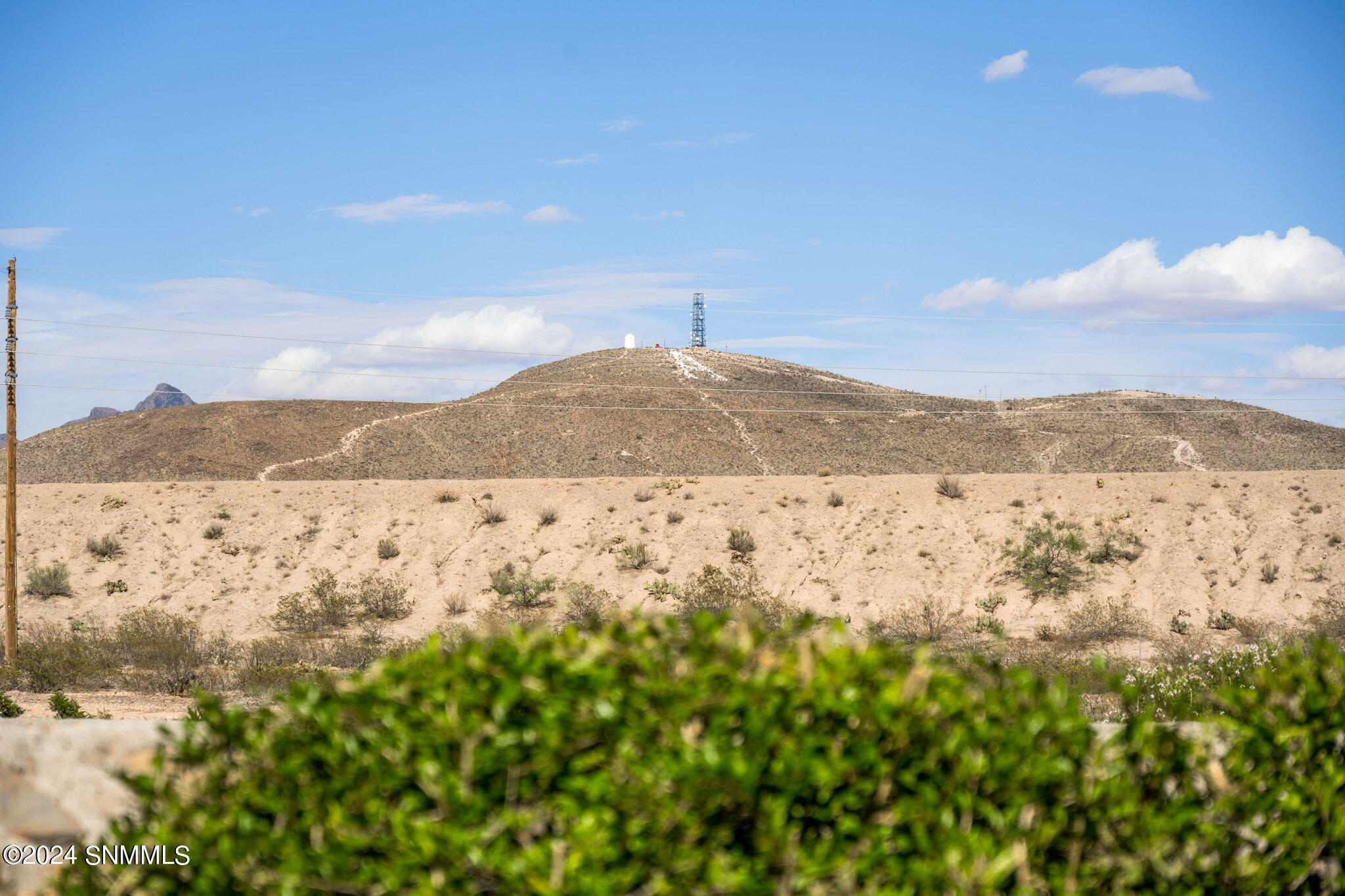 Las Cruces, New Mexico 88011, United States, 3 Bedrooms Bedrooms, ,3 BathroomsBathrooms,Residential,Pending,50717