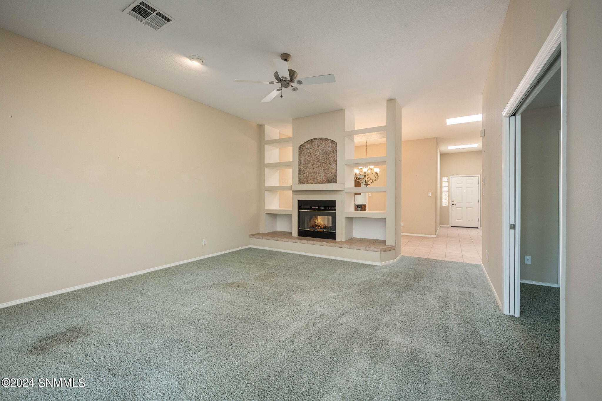 Las Cruces, New Mexico 88011, United States, 3 Bedrooms Bedrooms, ,3 BathroomsBathrooms,Residential,Pending,50717