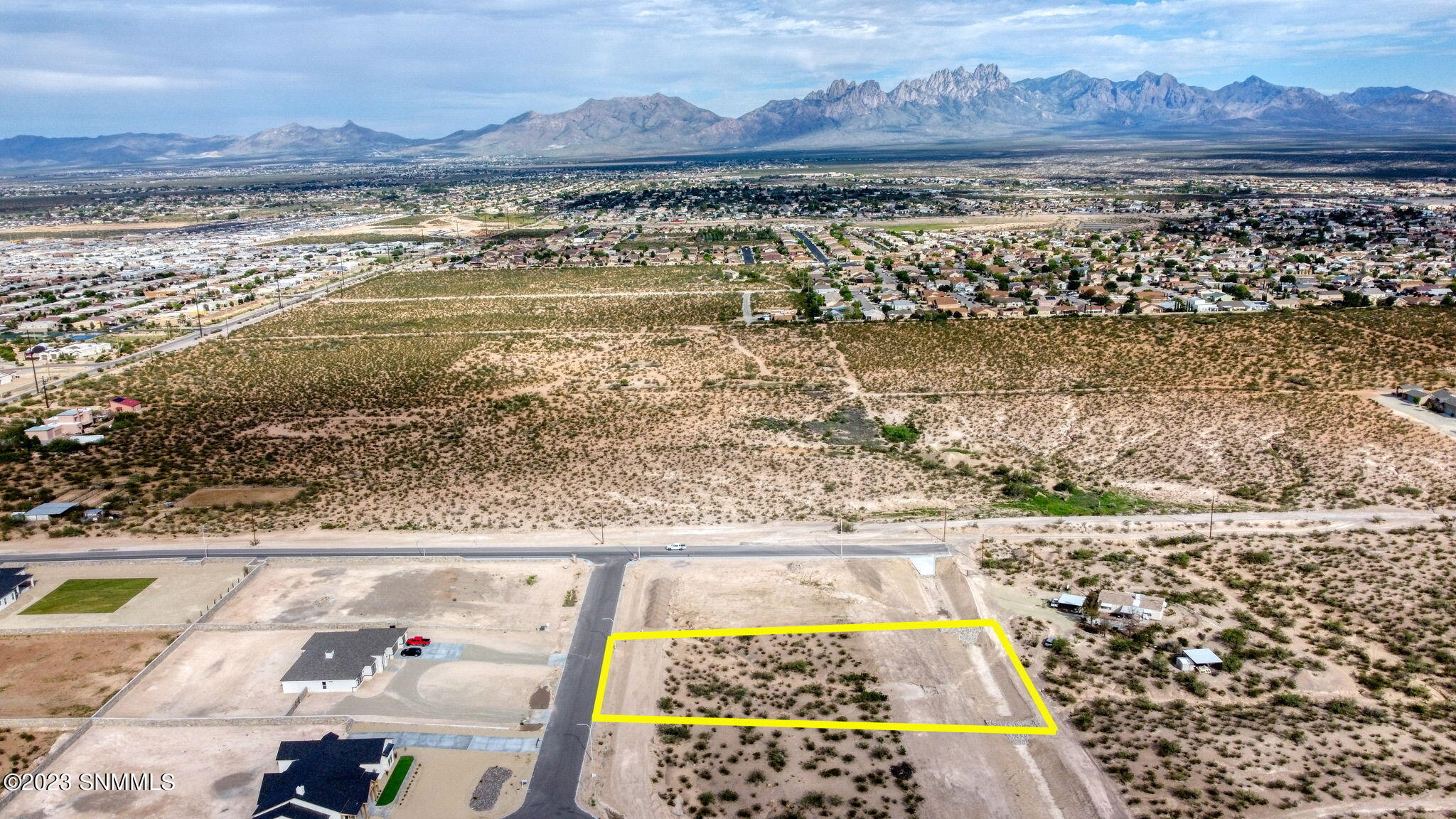 MLS: 2302539