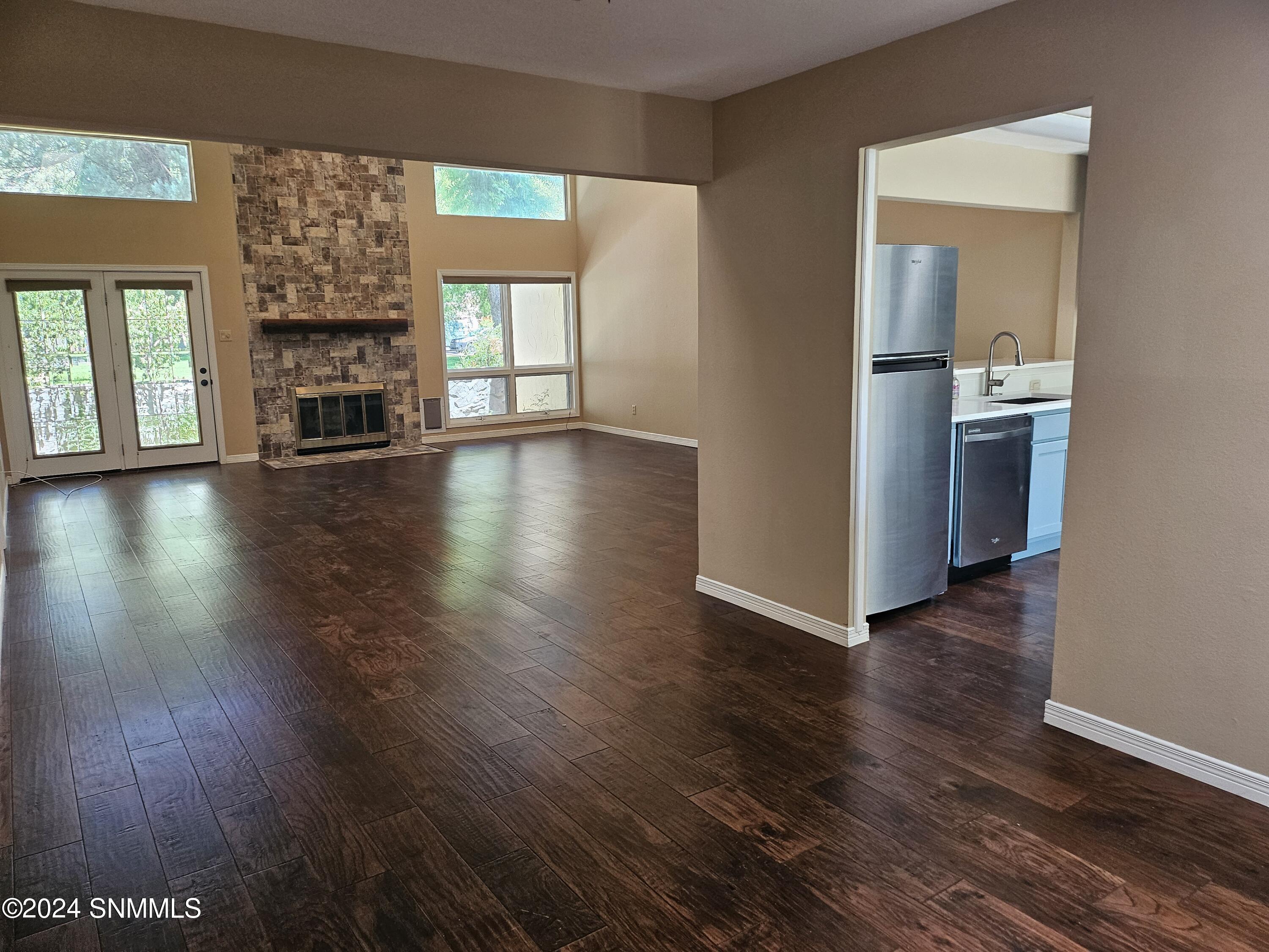 Las Cruces, New Mexico 88005, United States, 3 Bedrooms Bedrooms, ,2 BathroomsBathrooms,Residential,Pending,52852