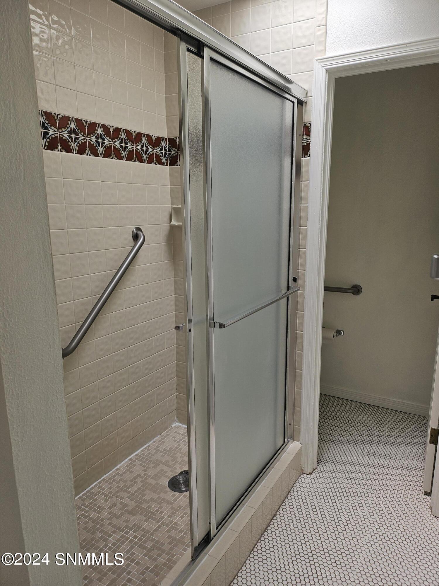 Las Cruces, New Mexico 88005, United States, 3 Bedrooms Bedrooms, ,2 BathroomsBathrooms,Residential,Pending,52852