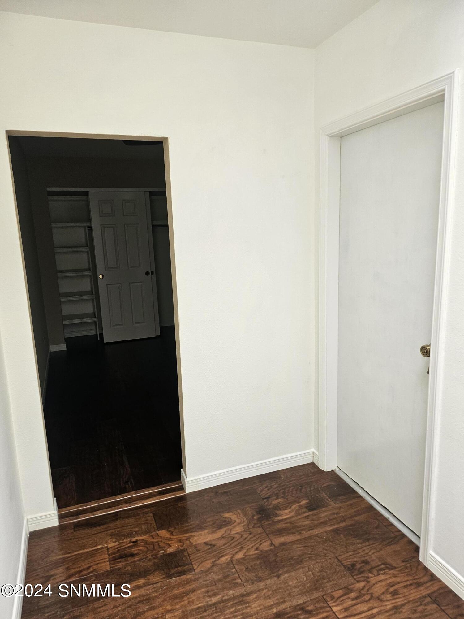 Las Cruces, New Mexico 88005, United States, 3 Bedrooms Bedrooms, ,2 BathroomsBathrooms,Residential,Pending,52852