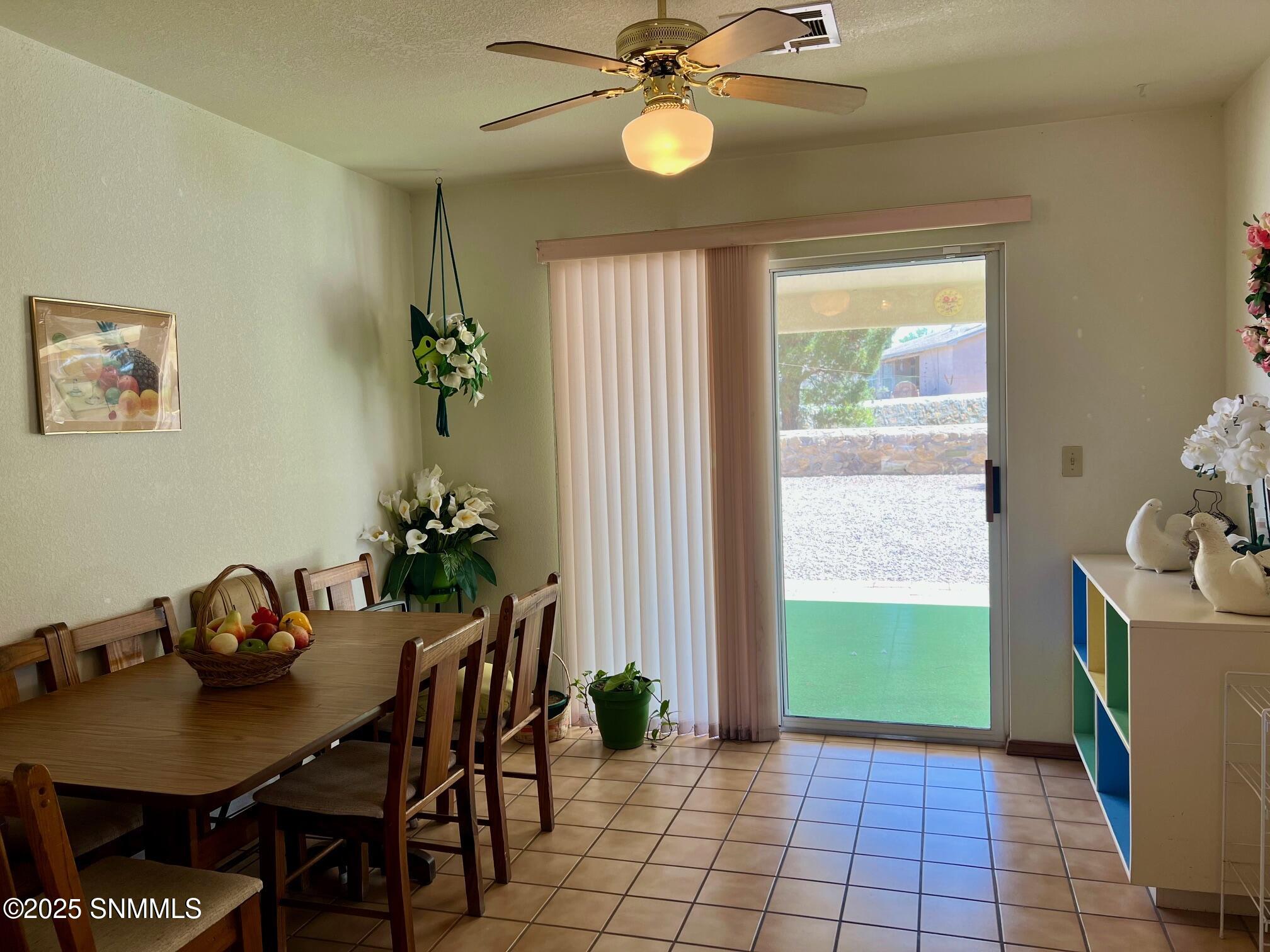 3842 Azalea Drive, Las Cruces, New York image 9
