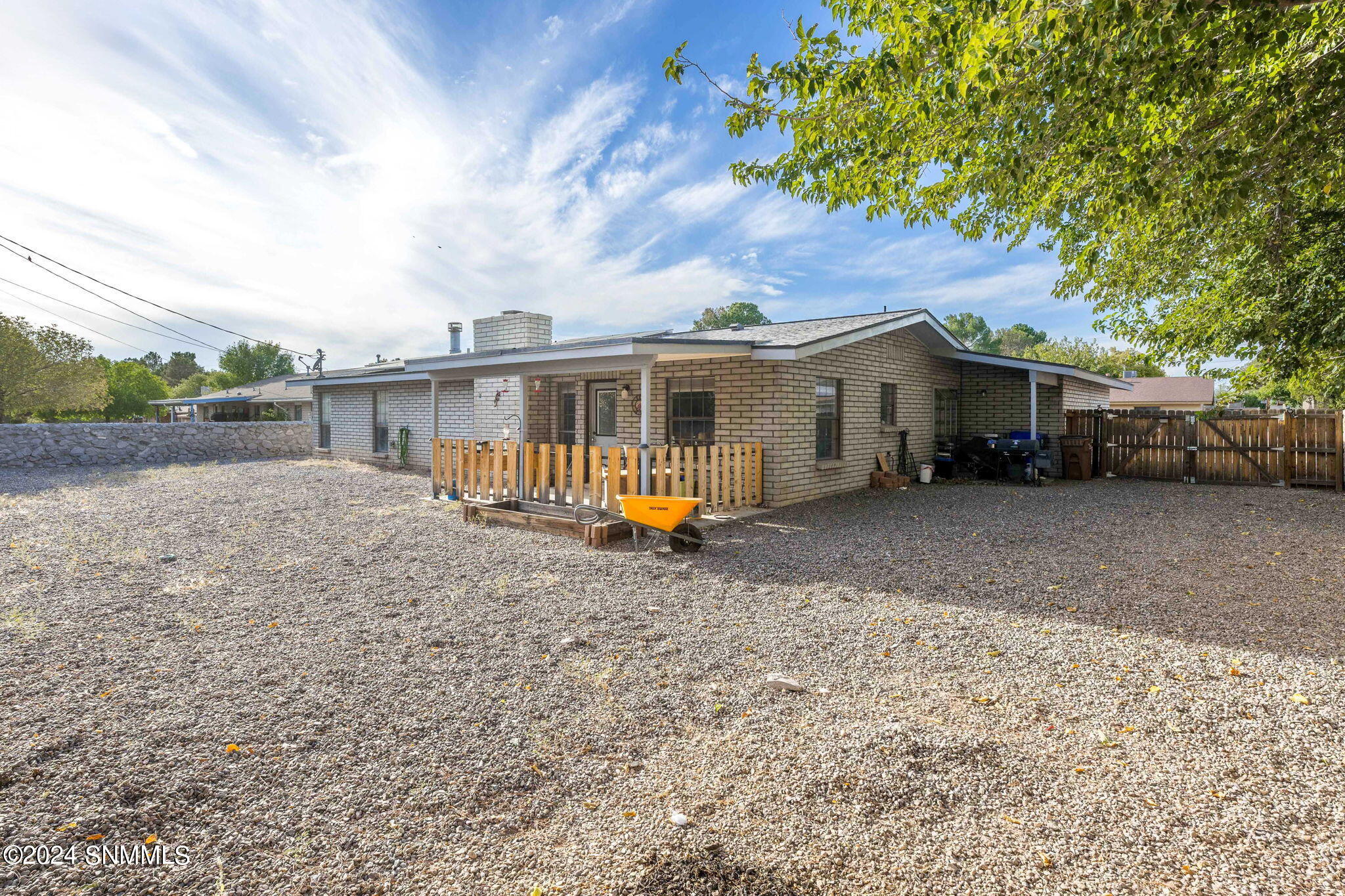 640 Frank Maes Avenue, Las Cruces, New York image 30