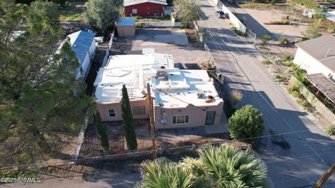 Homes For Sale - 204 W Chopes Street<br/> La Mesa, NM 88044
