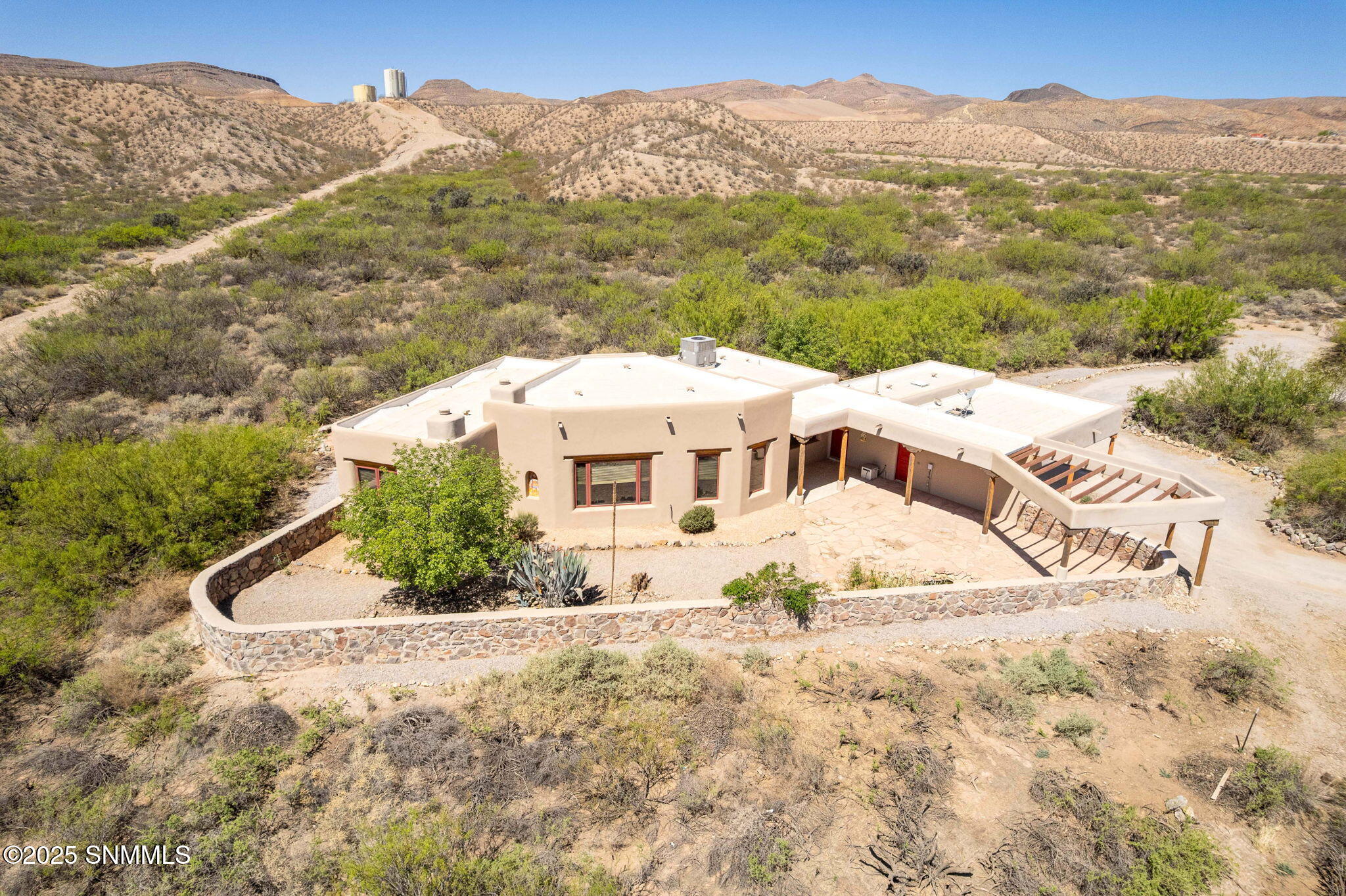 5815 Shalem Colony Trail, Las Cruces, New York image 1