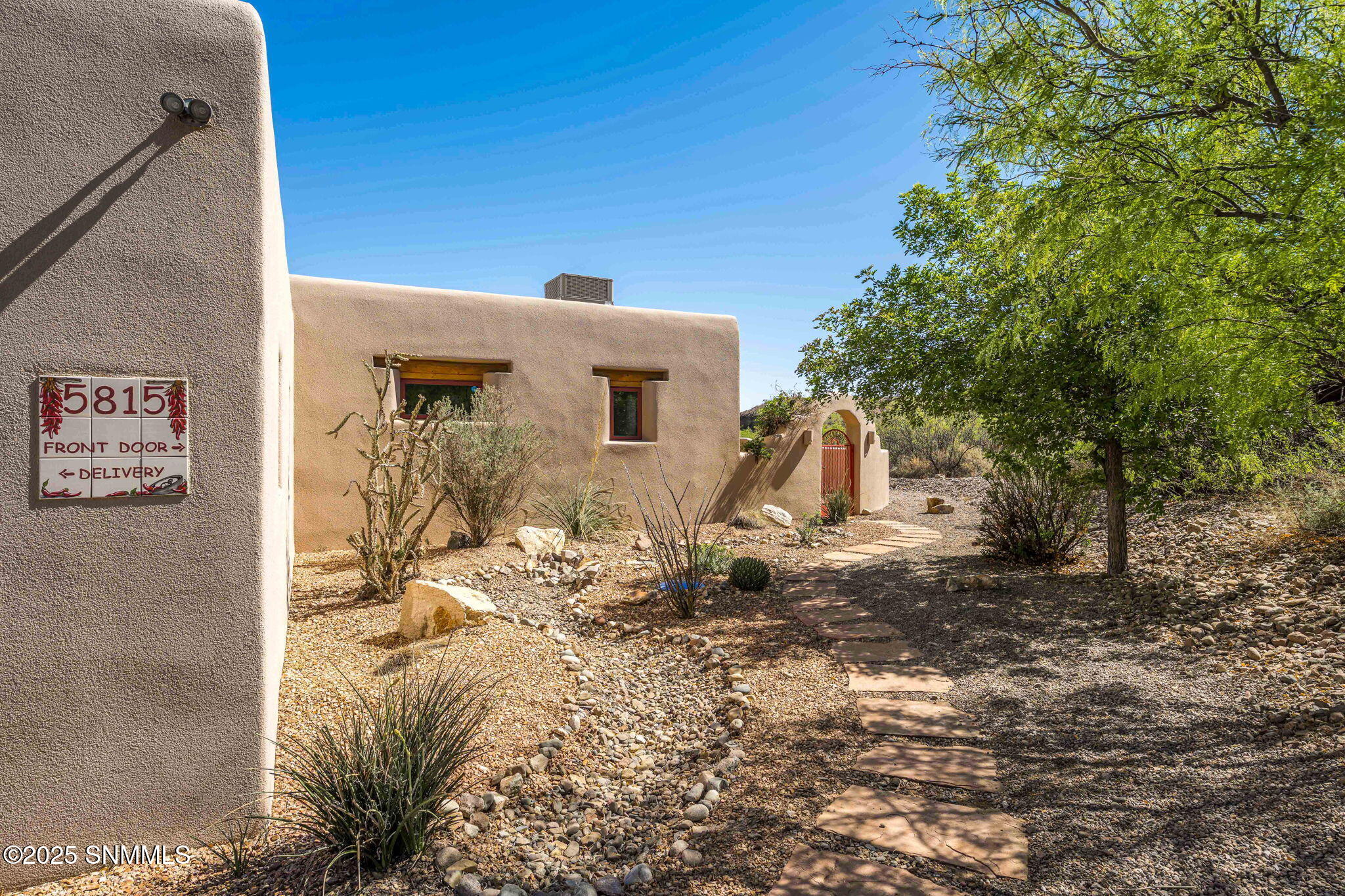5815 Shalem Colony Trail, Las Cruces, New York image 4