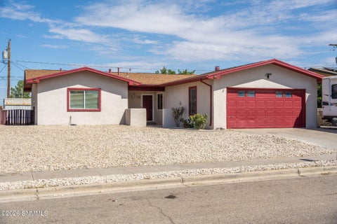 Homes For Sale - 1753 Seldon Avenue<br/> Dona Ana County, Las Cruces, NM 88001