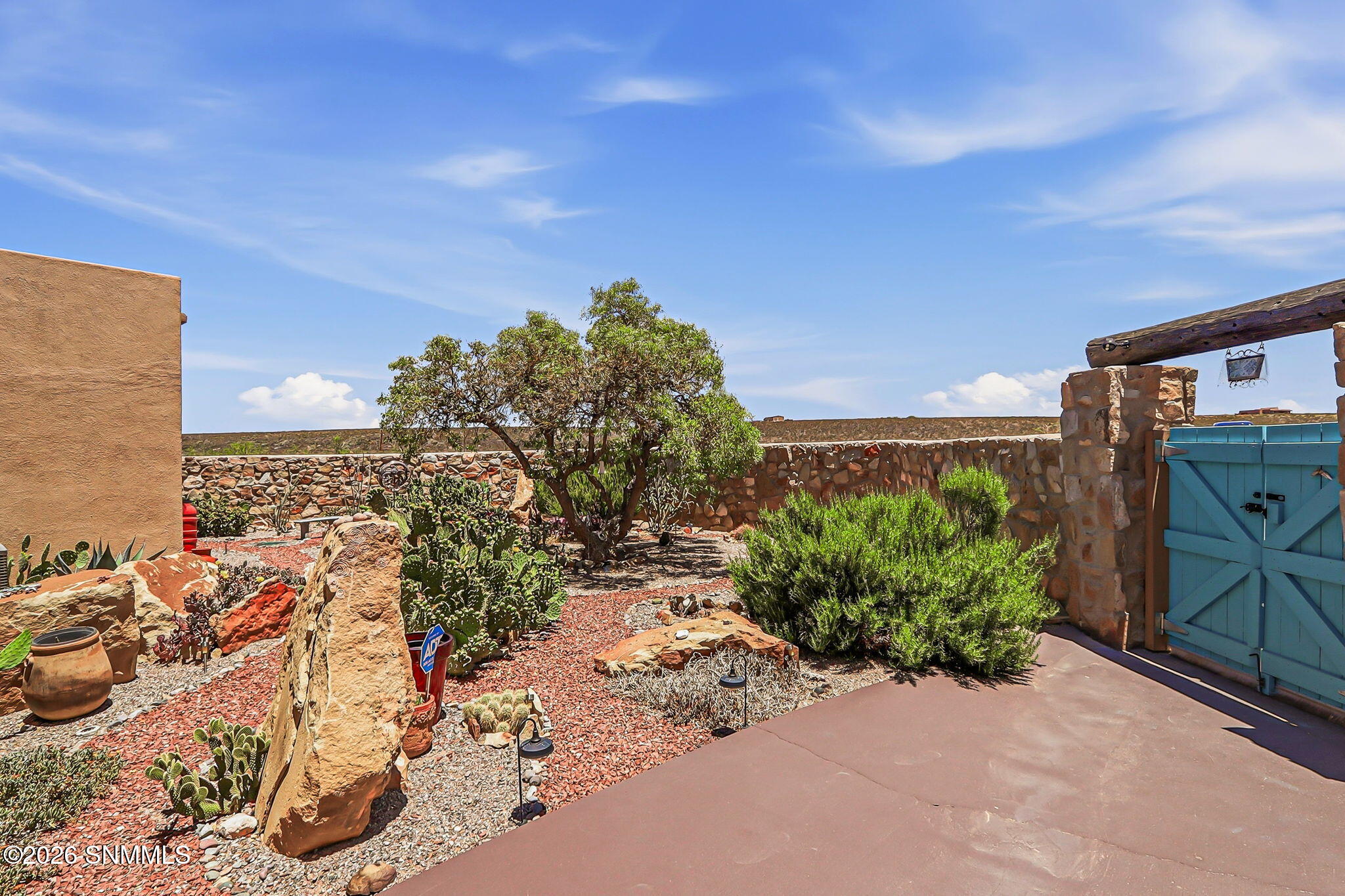 149 Champagne Hills Road - Photo 2