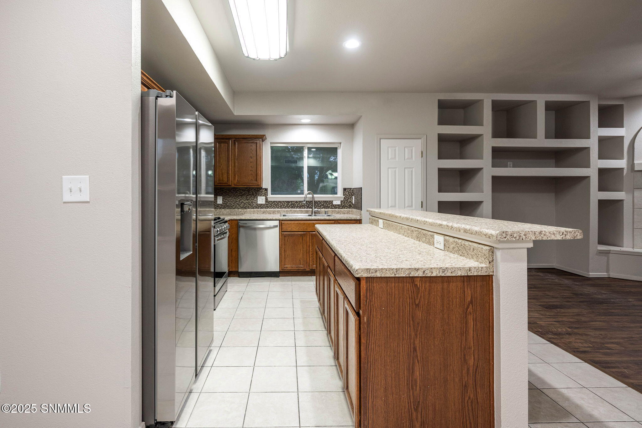 979 Flora Vista Drive, Las Cruces, New York image 11
