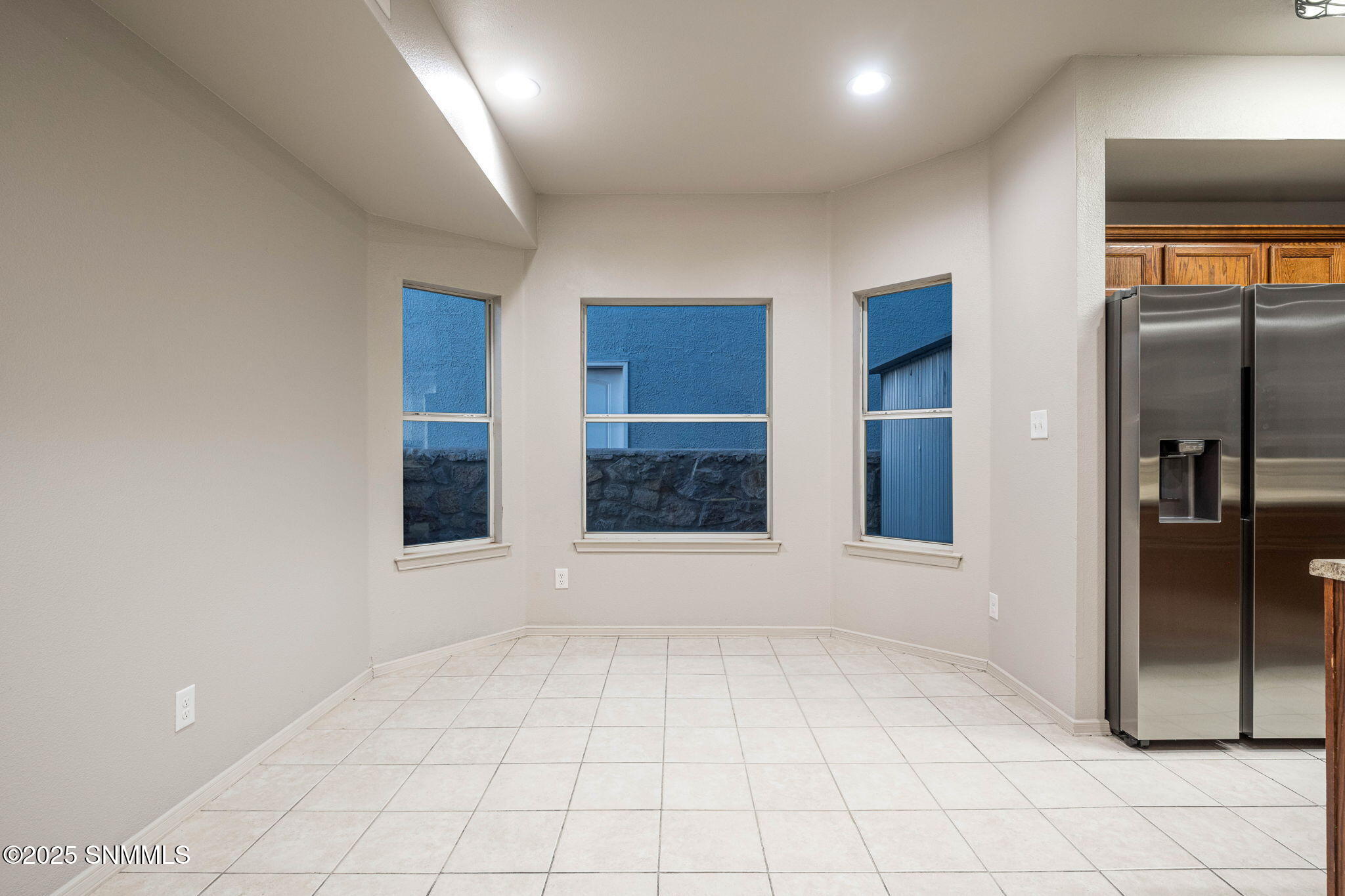 979 Flora Vista Drive, Las Cruces, New York image 9