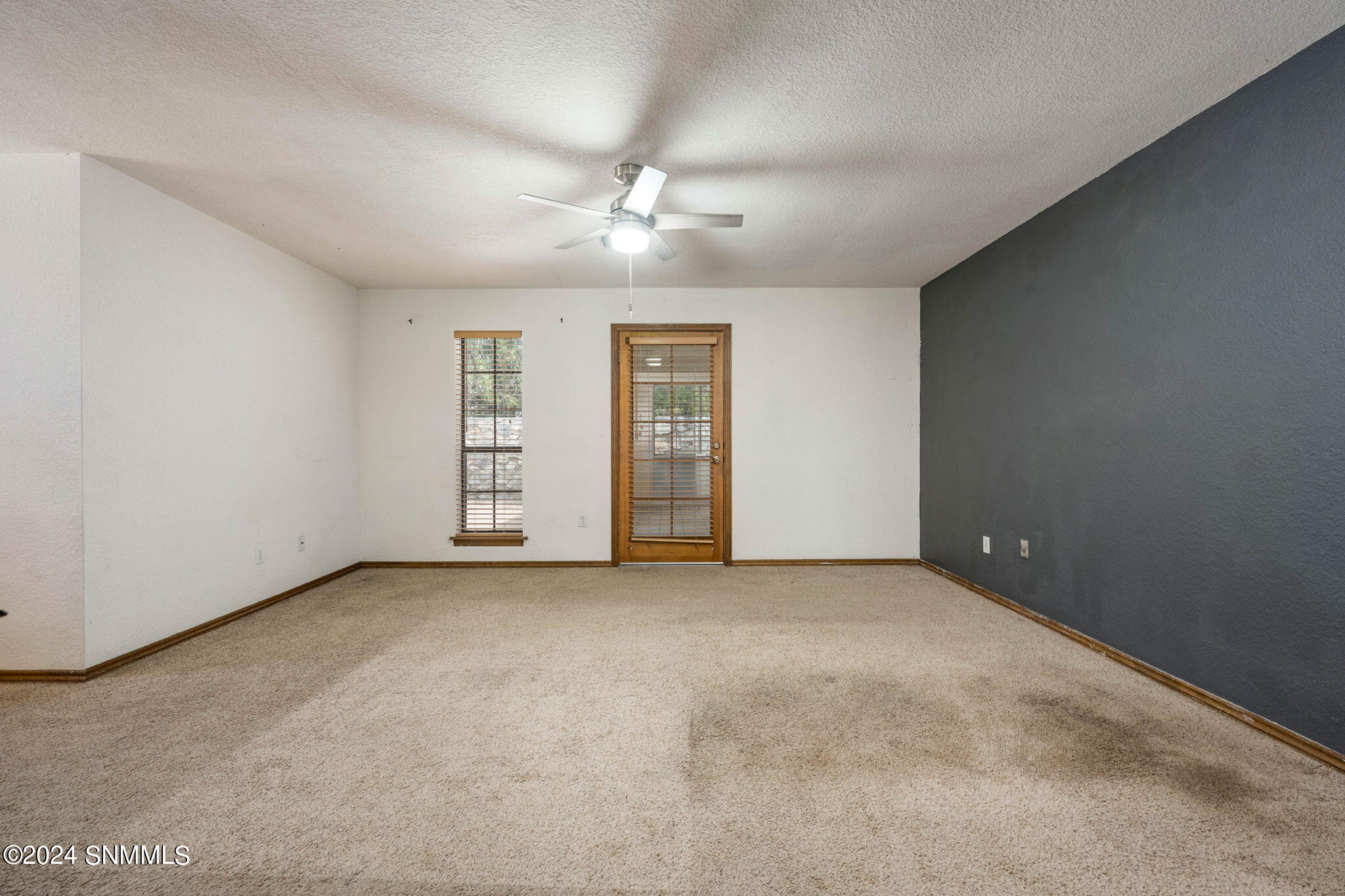 Las Cruces, New Mexico 88005, United States, 3 Bedrooms Bedrooms, ,3 BathroomsBathrooms,Residential,Pending,46284