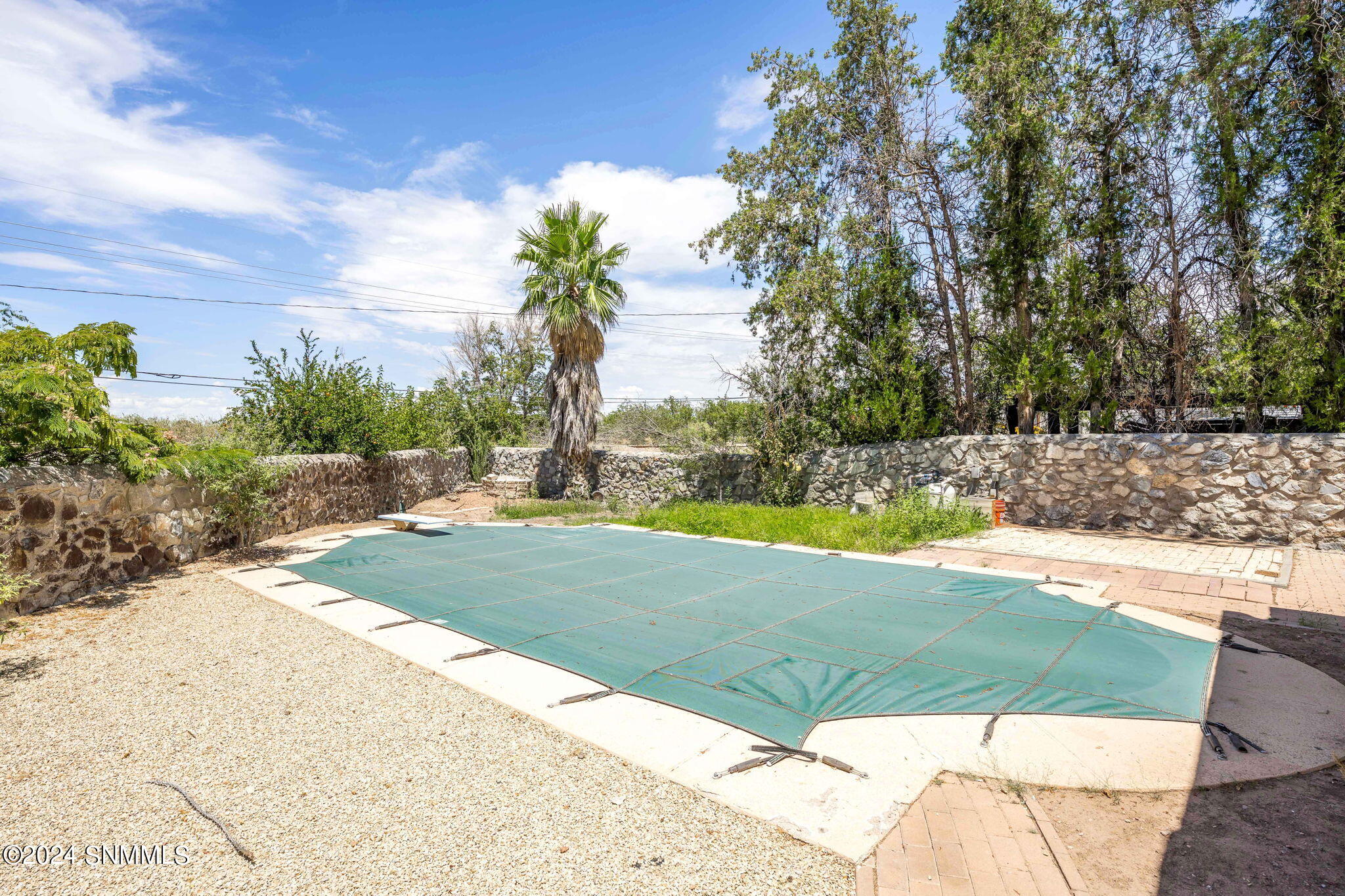 Las Cruces, New Mexico 88005, United States, 3 Bedrooms Bedrooms, ,3 BathroomsBathrooms,Residential,Pending,46284