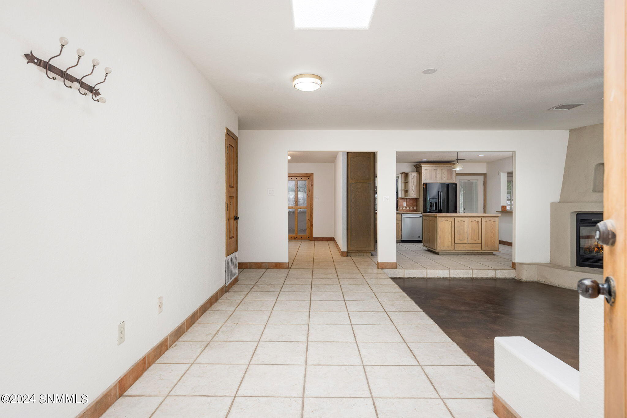 Las Cruces, New Mexico 88005, United States, 3 Bedrooms Bedrooms, ,3 BathroomsBathrooms,Residential,Pending,46284