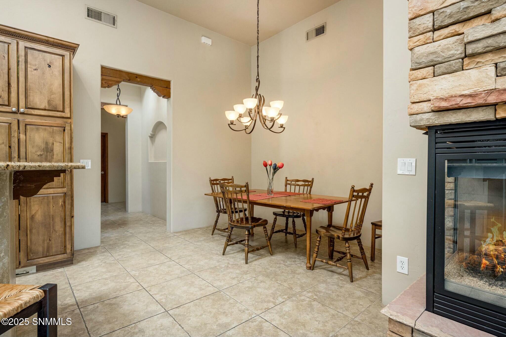 Las Cruces, New Mexico 88007, United States, 3 Bedrooms Bedrooms, ,2 BathroomsBathrooms,Residential,Active,113862