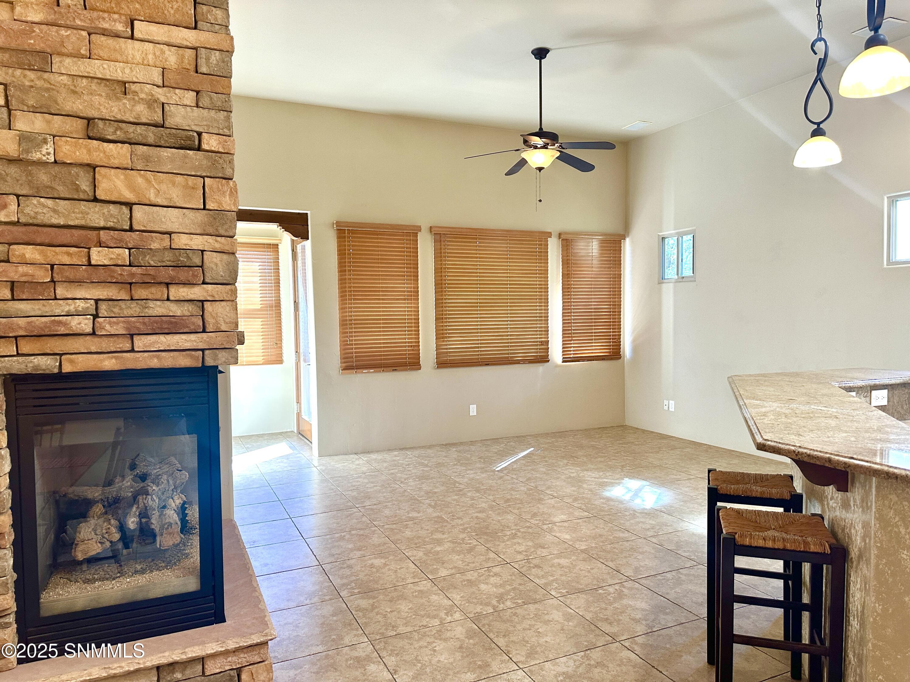 Las Cruces, New Mexico 88007, United States, 3 Bedrooms Bedrooms, ,2 BathroomsBathrooms,Residential,Active,113862