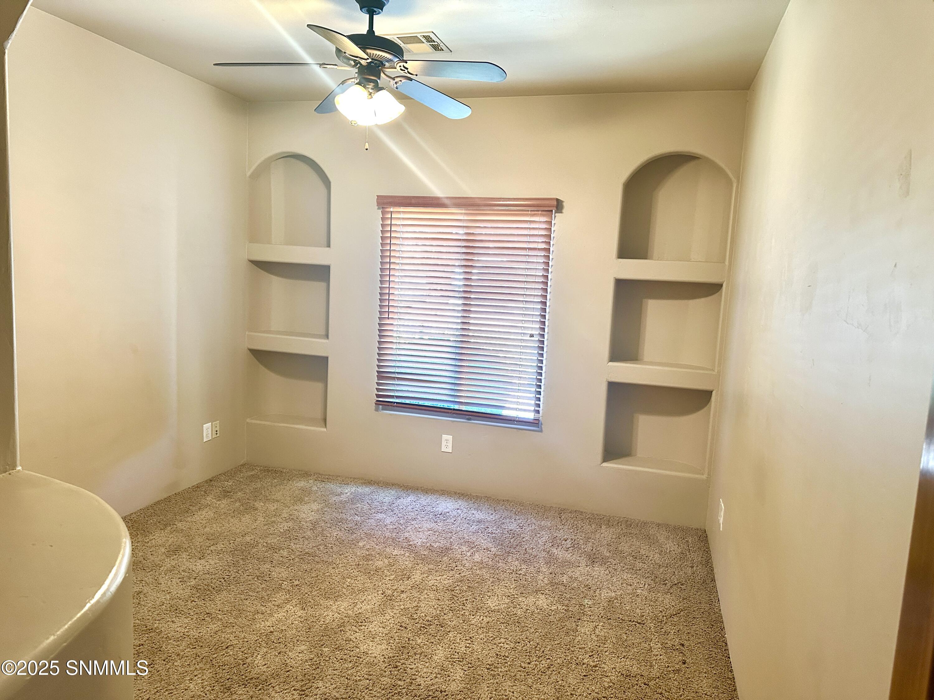 Las Cruces, New Mexico 88007, United States, 3 Bedrooms Bedrooms, ,2 BathroomsBathrooms,Residential,Active,113862