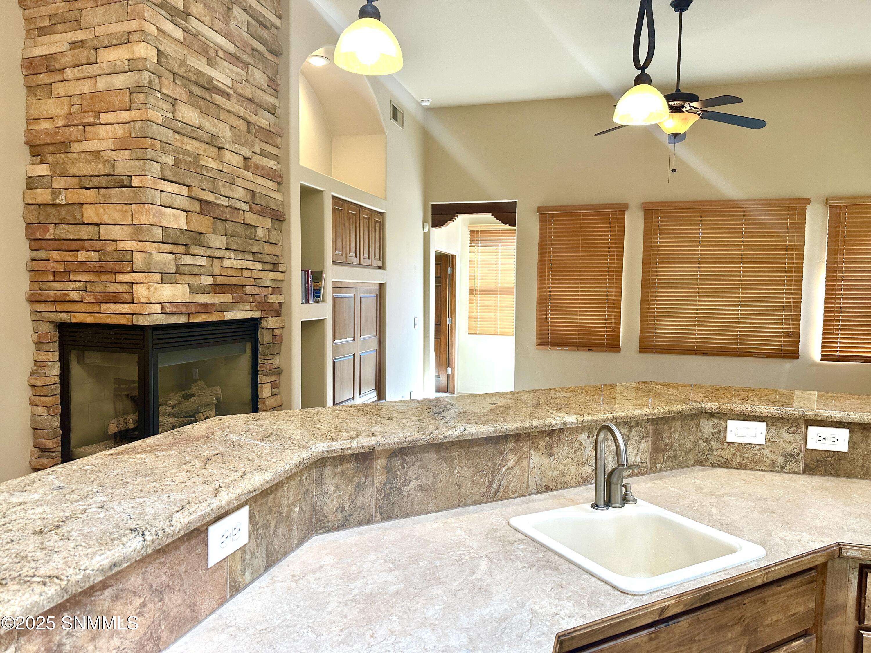 Las Cruces, New Mexico 88007, United States, 3 Bedrooms Bedrooms, ,2 BathroomsBathrooms,Residential,Active,113862