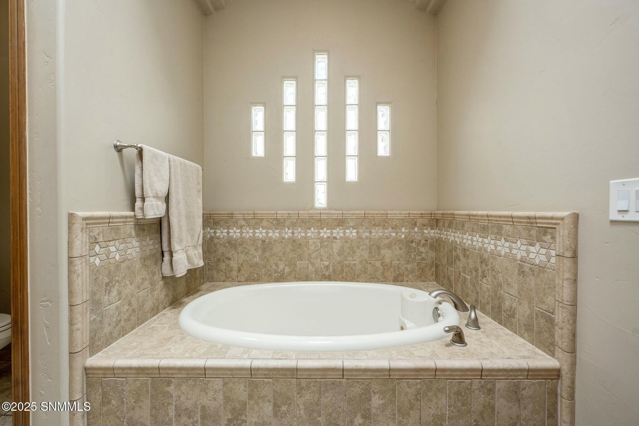 Las Cruces, New Mexico 88007, United States, 3 Bedrooms Bedrooms, ,2 BathroomsBathrooms,Residential,Active,113862