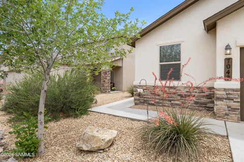 Homes For Sale - 7048 Chaco Street<br/> Las Cruces, NM 88012