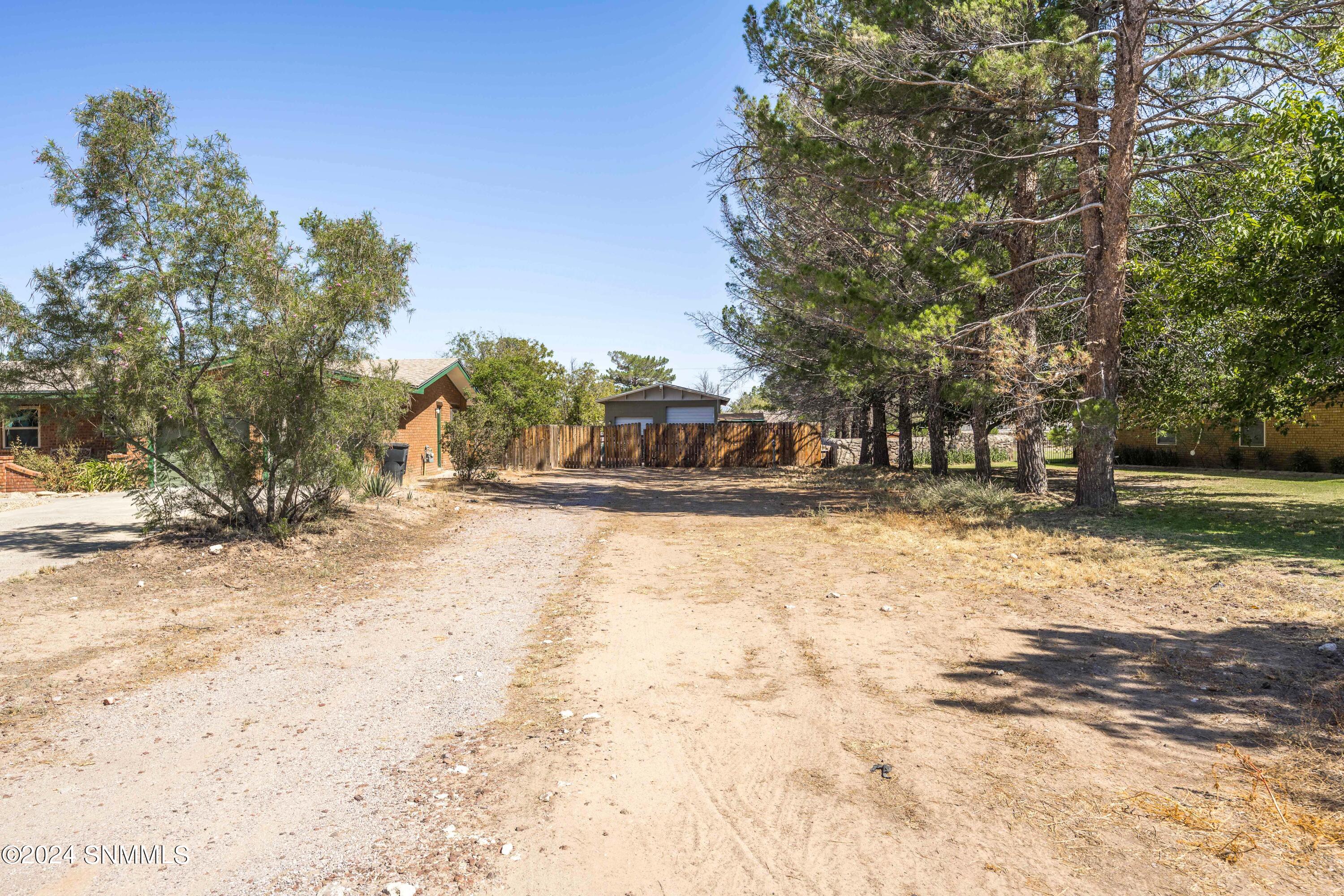 5748 Leasburg Drive, Las Cruces, New Mexico image 47