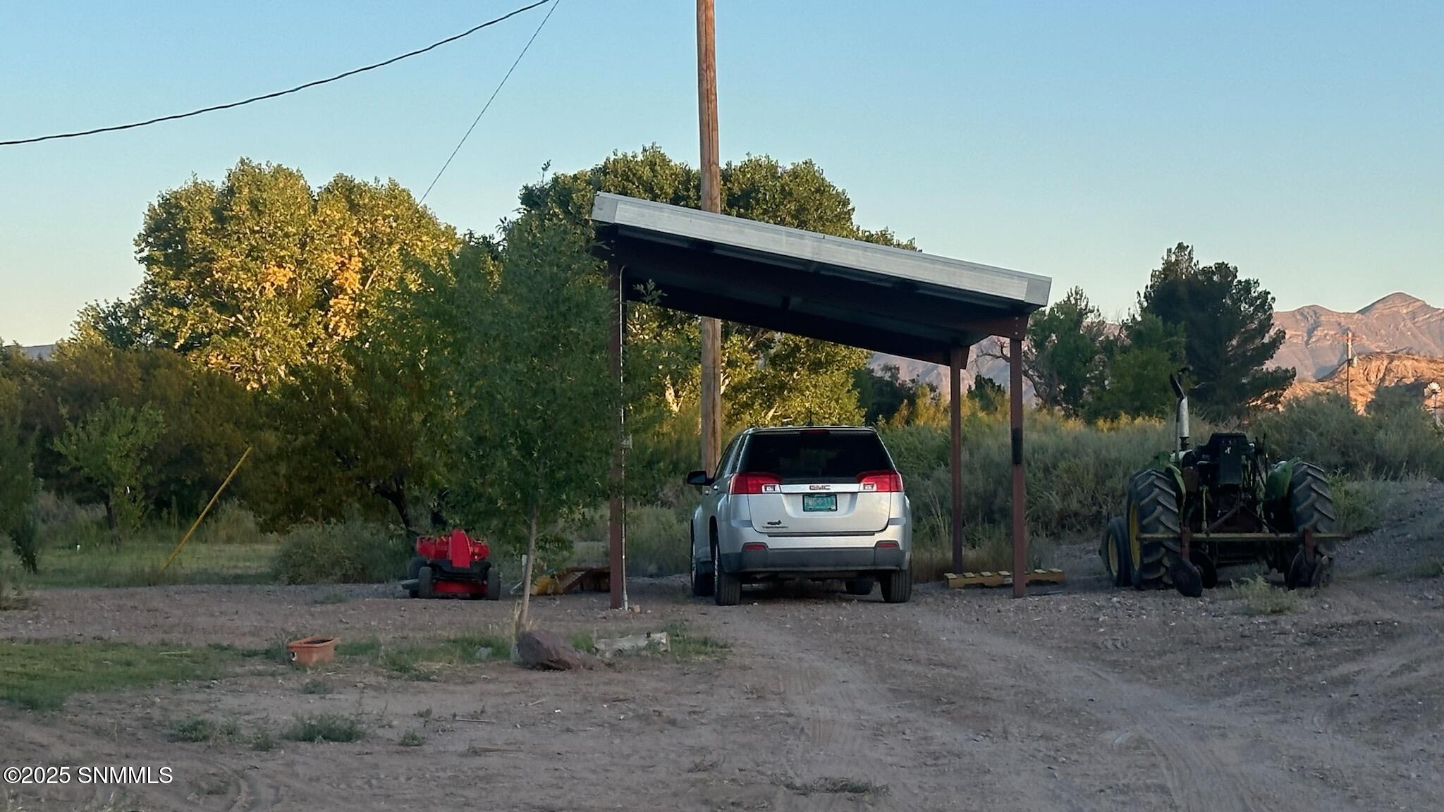 231 Las Palomas Cyn Road, Williamsburg, New Mexico image 11