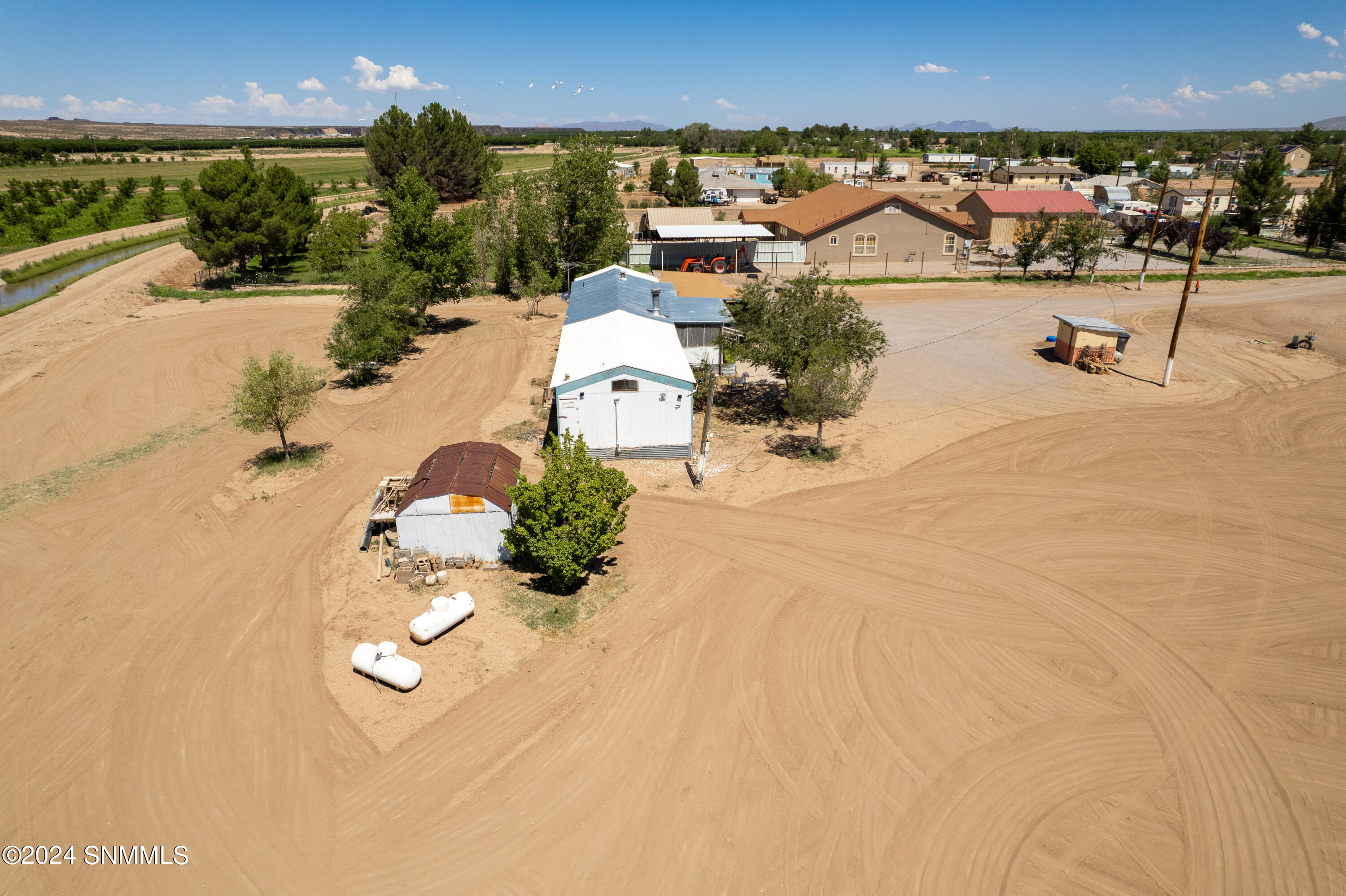 317 Gonzalez Road, La Mesa, New Mexico image 4