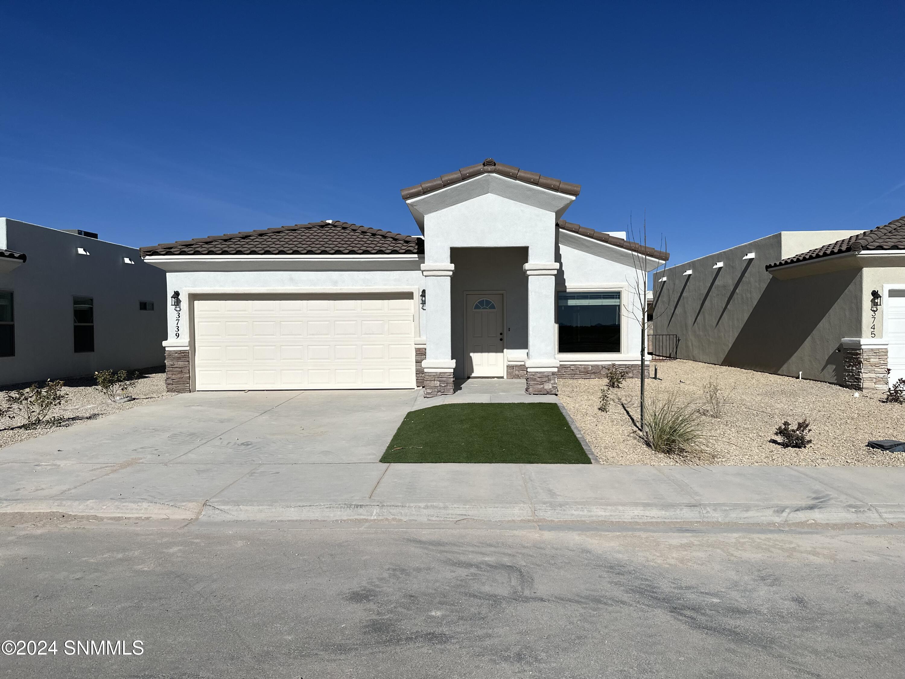 3739 Daybreak Street, Las Cruces, New Mexico image 1