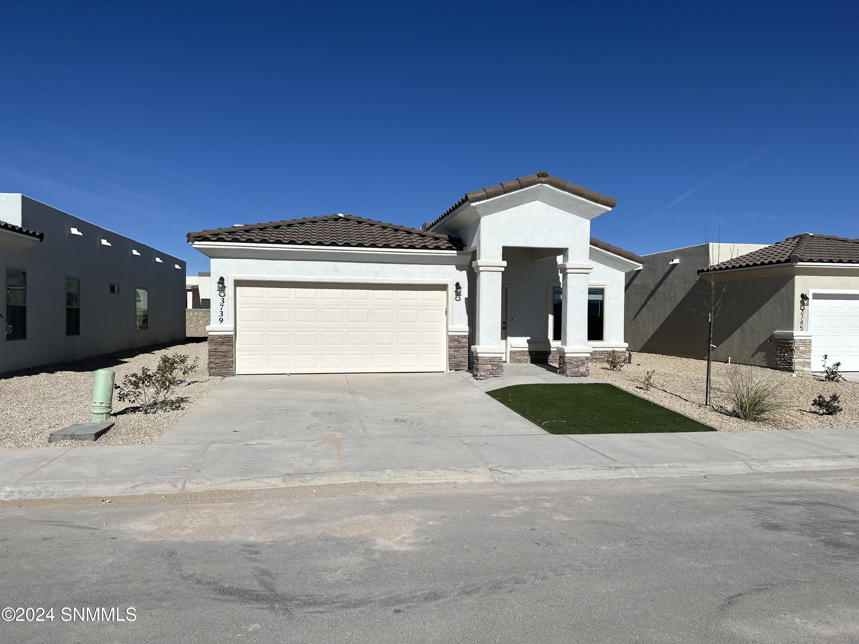 3739 Daybreak Street, Las Cruces, New Mexico image 2