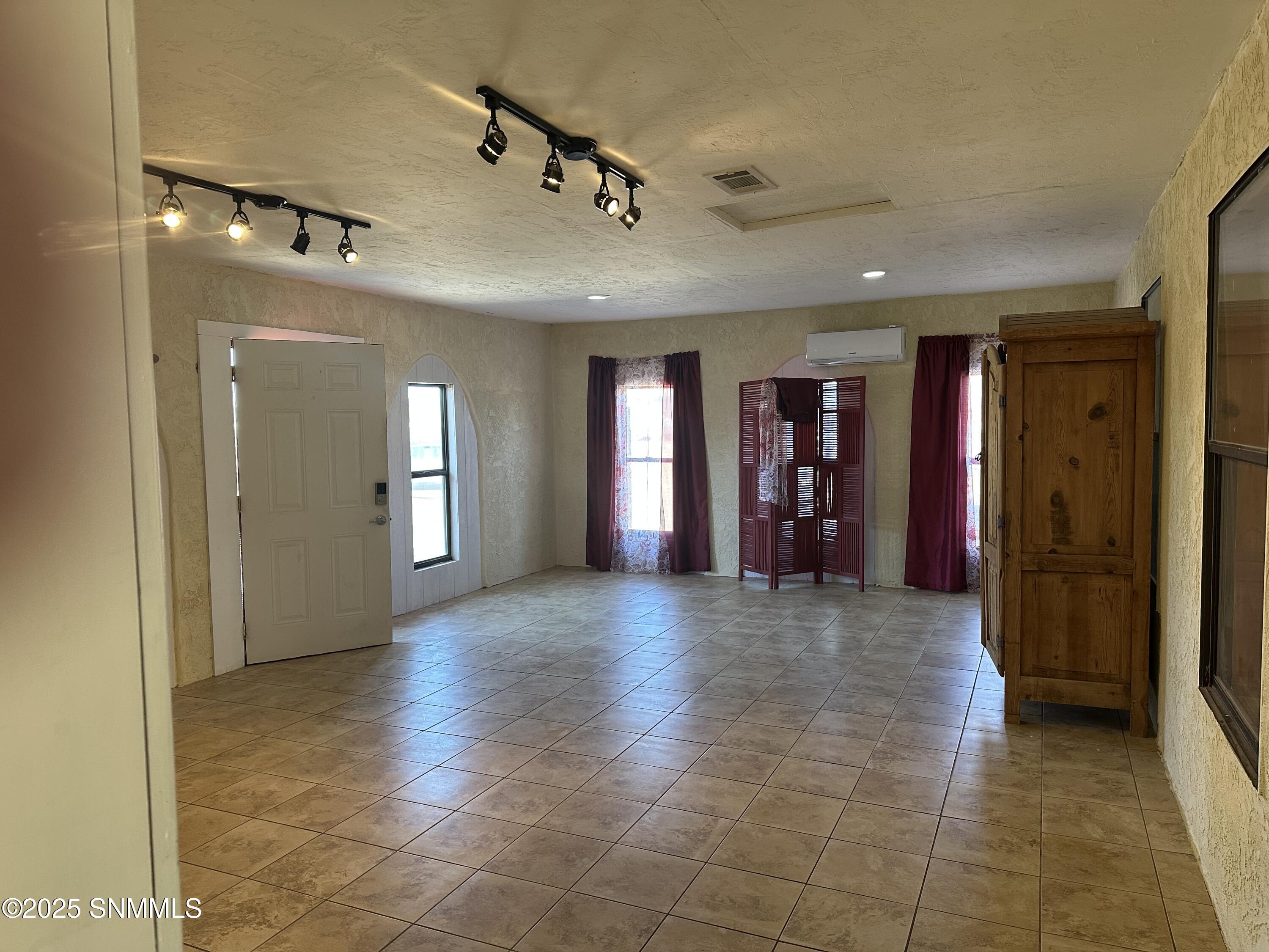 865 Outpost Lane, Radium Springs, New Mexico image 13