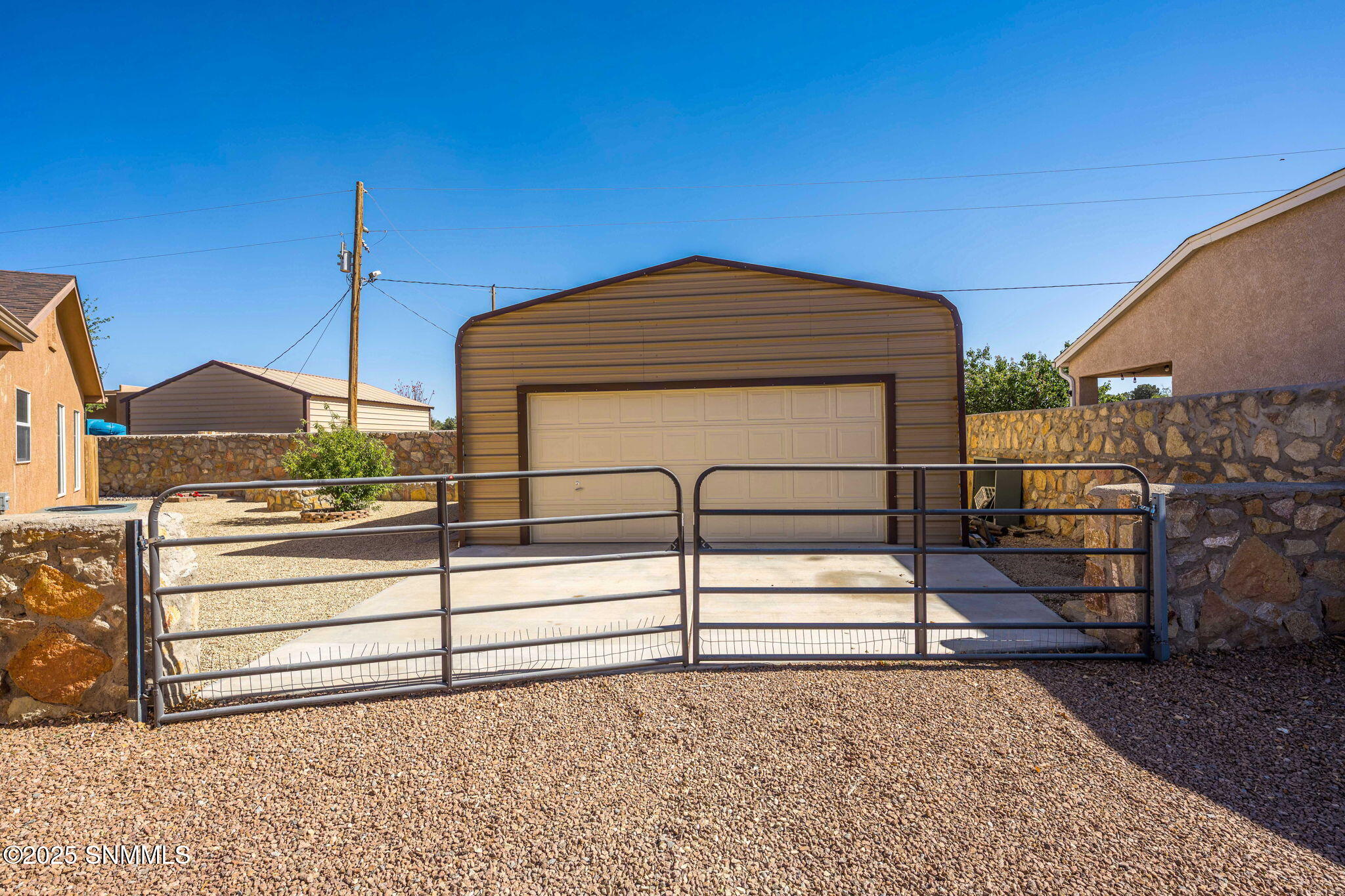 5948 Leaping Lizard Loop, Las Cruces, New York image 43