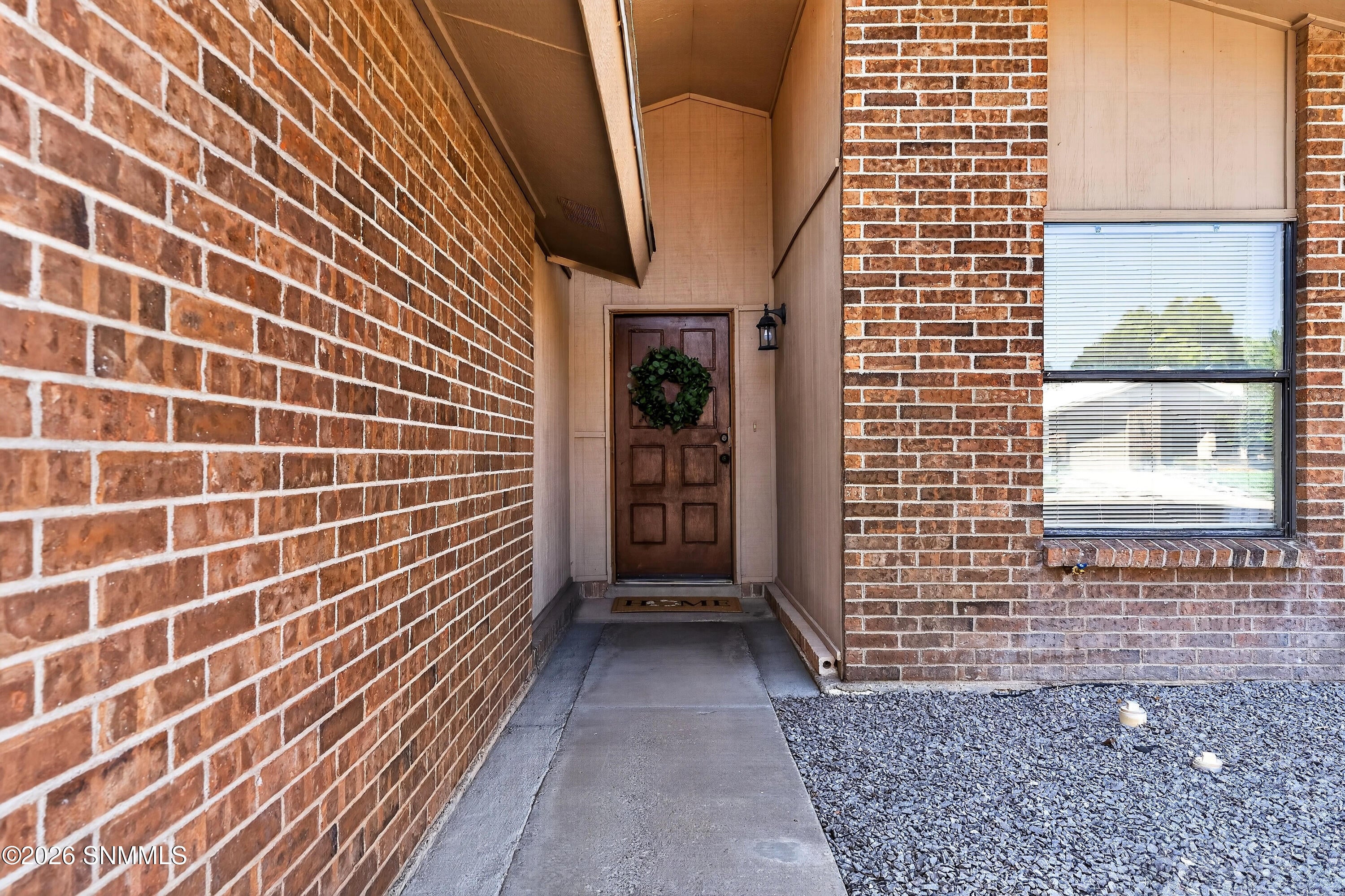 1802 Buchanan Avenue - Photo 3
