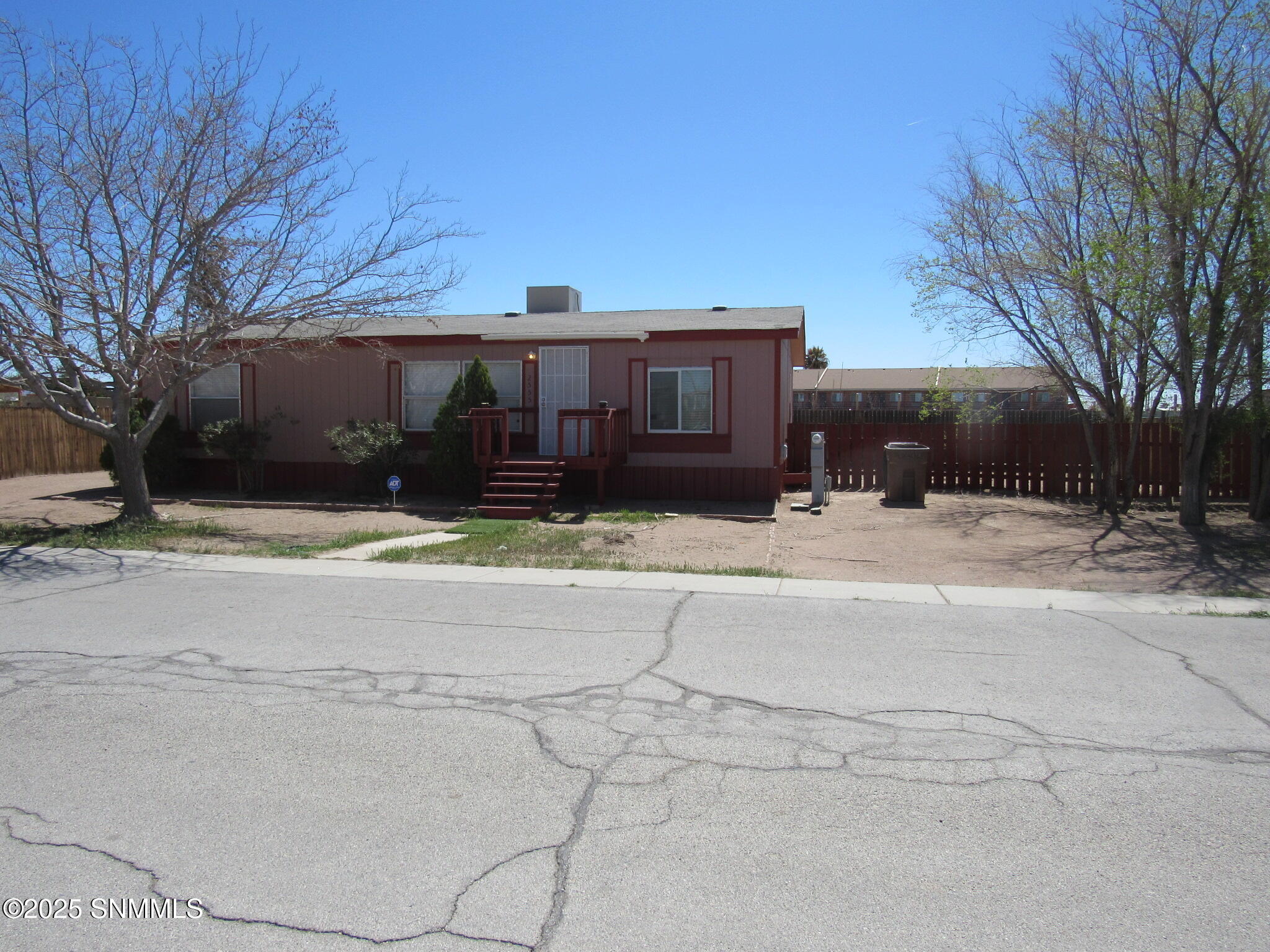 2555 Primavera Street, Las Cruces, New Mexico image 1