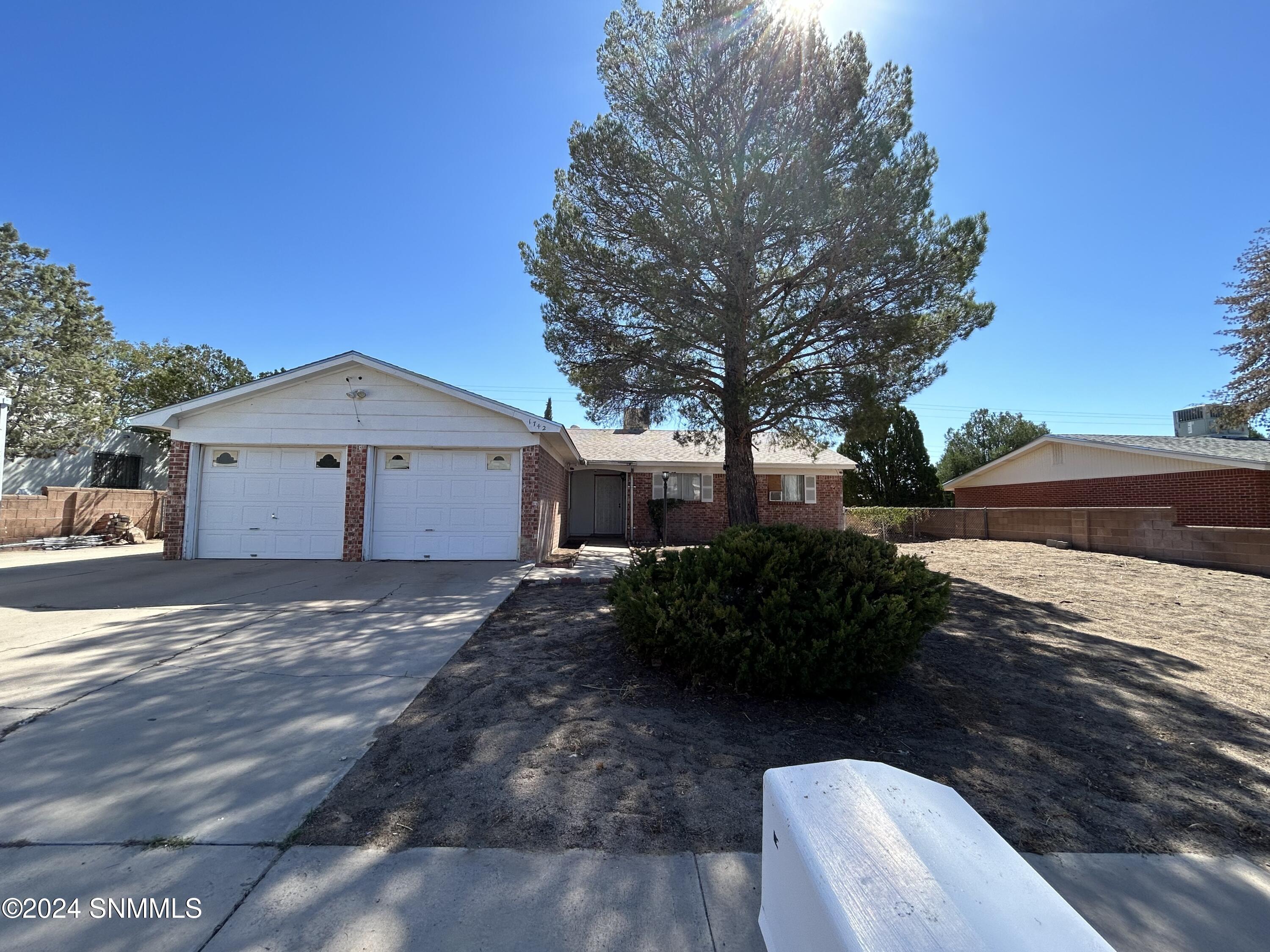 1742 Palo Verde Avenue, Las Cruces, New Mexico image 1