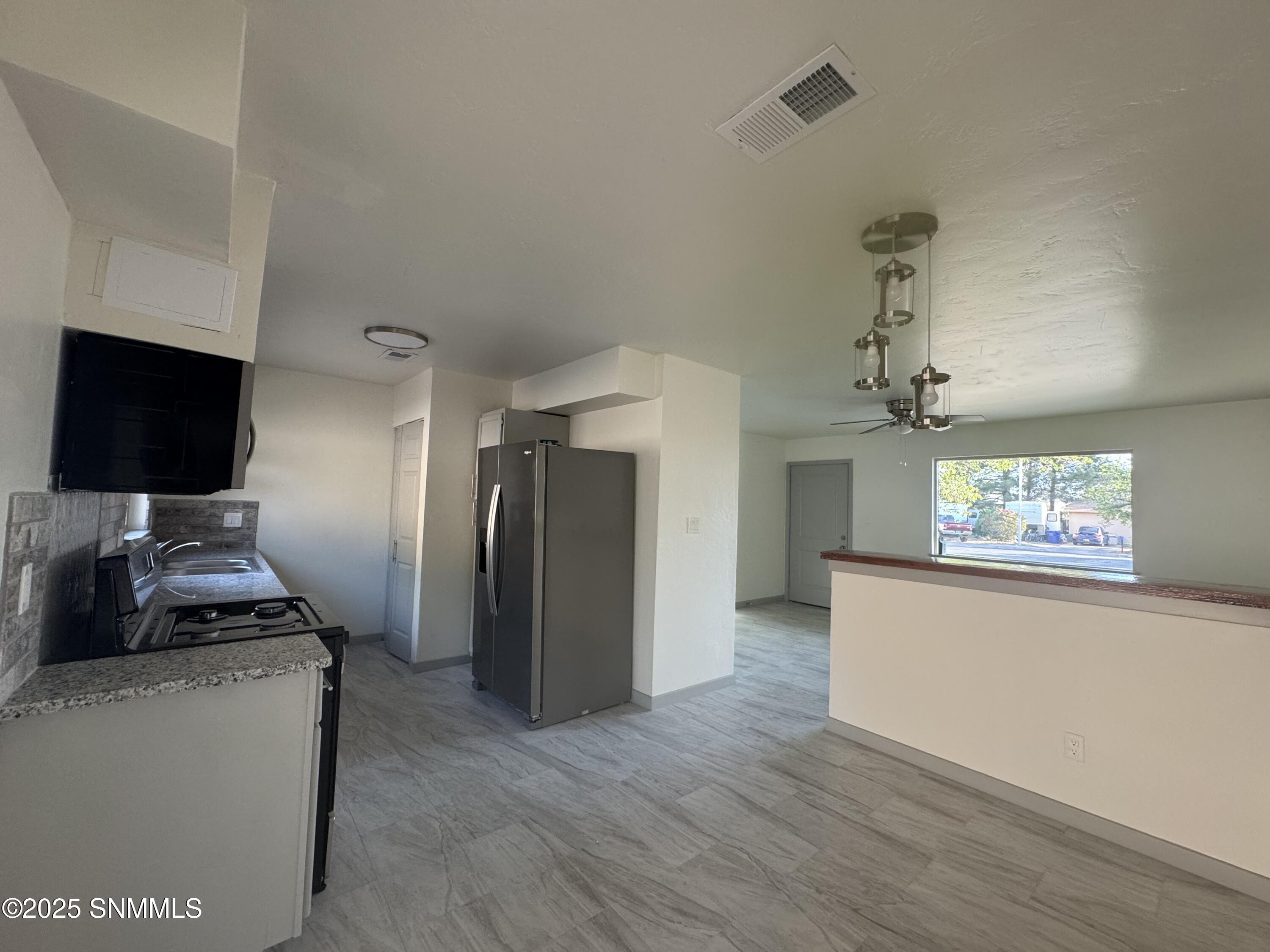 1304 Eucalyptus Drive, Las Cruces, New Mexico image 6