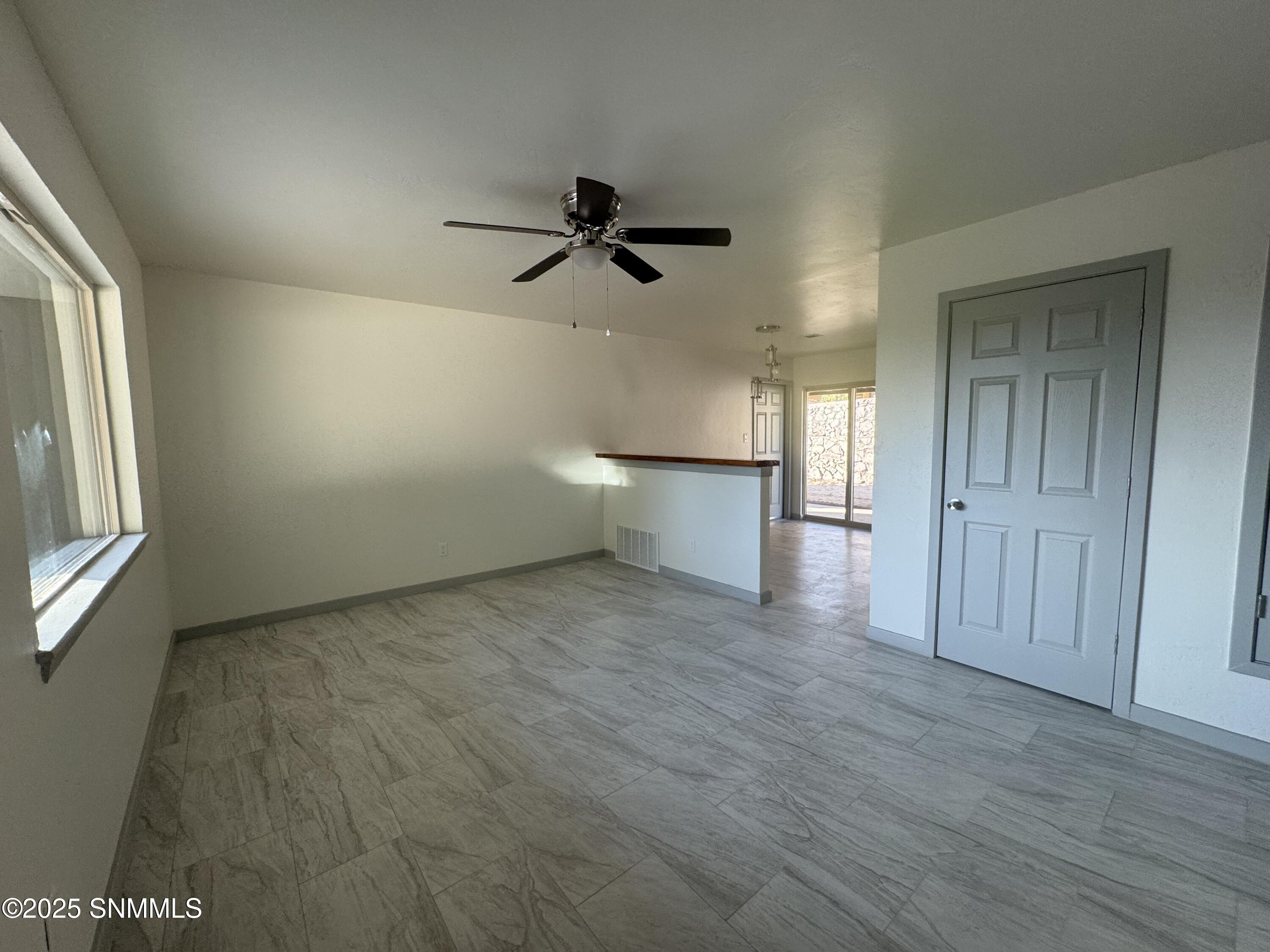 1304 Eucalyptus Drive, Las Cruces, New Mexico image 4