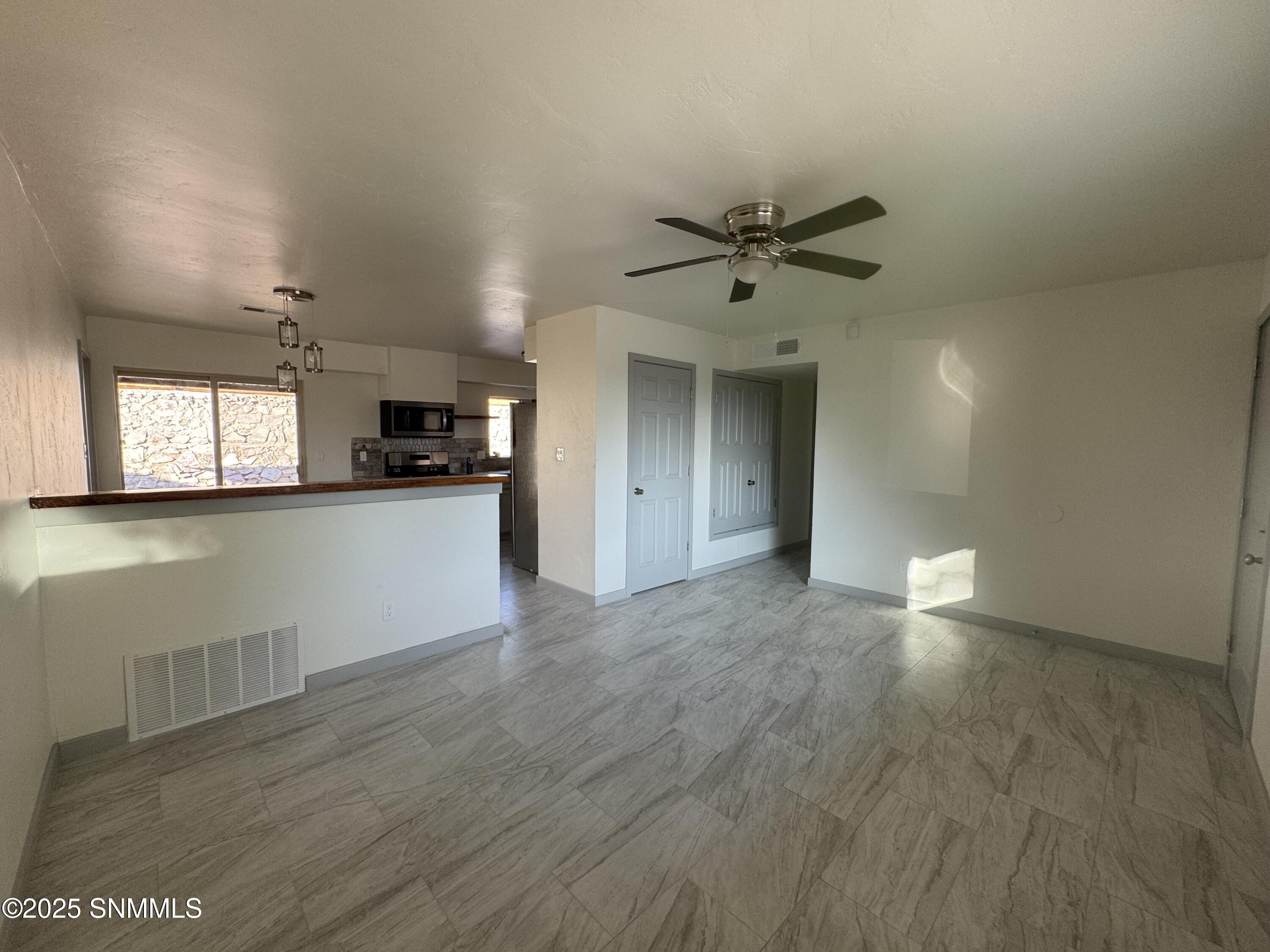 1304 Eucalyptus Drive, Las Cruces, New Mexico image 3