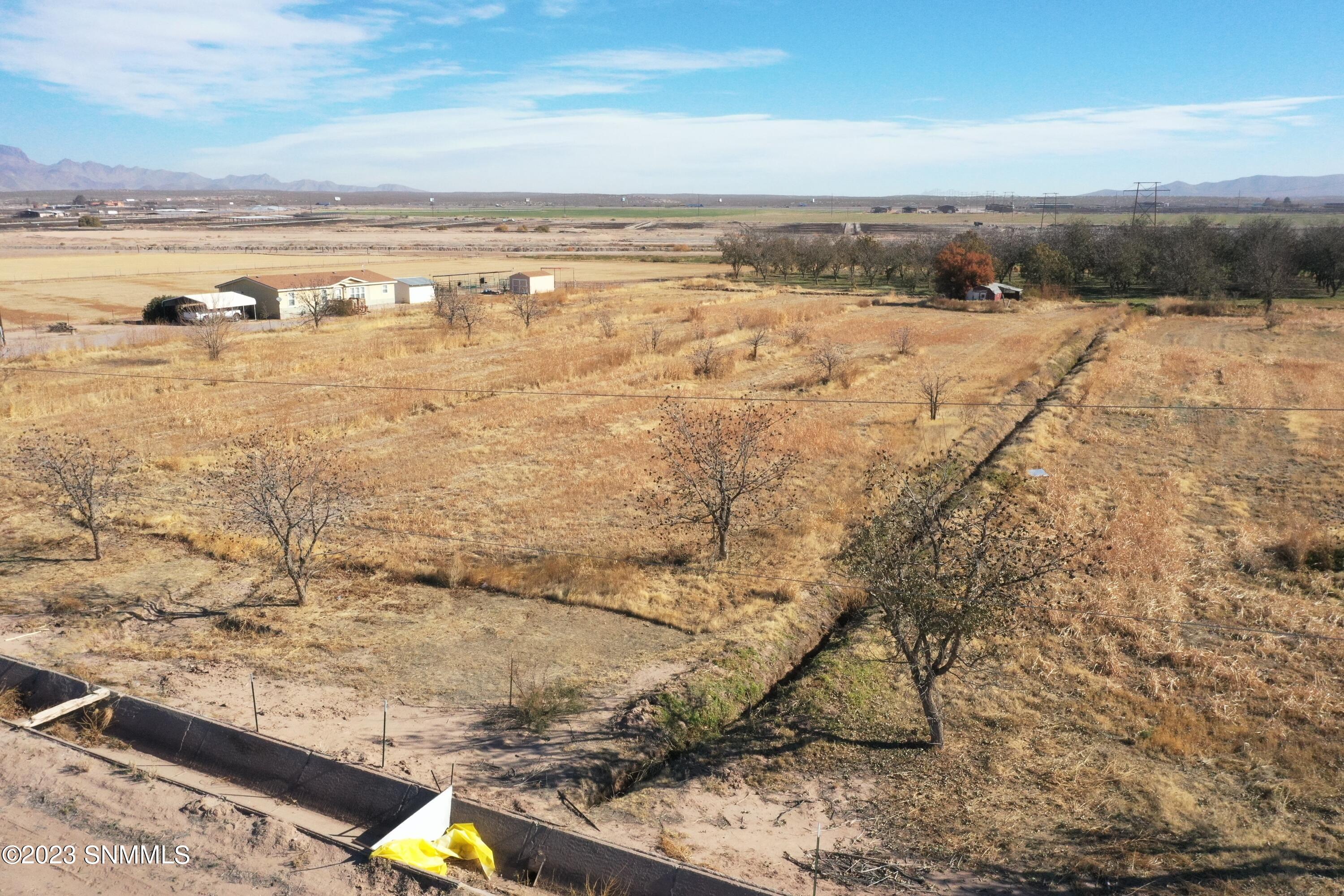 250 Mustang Street, Vado, New Mexico image 2