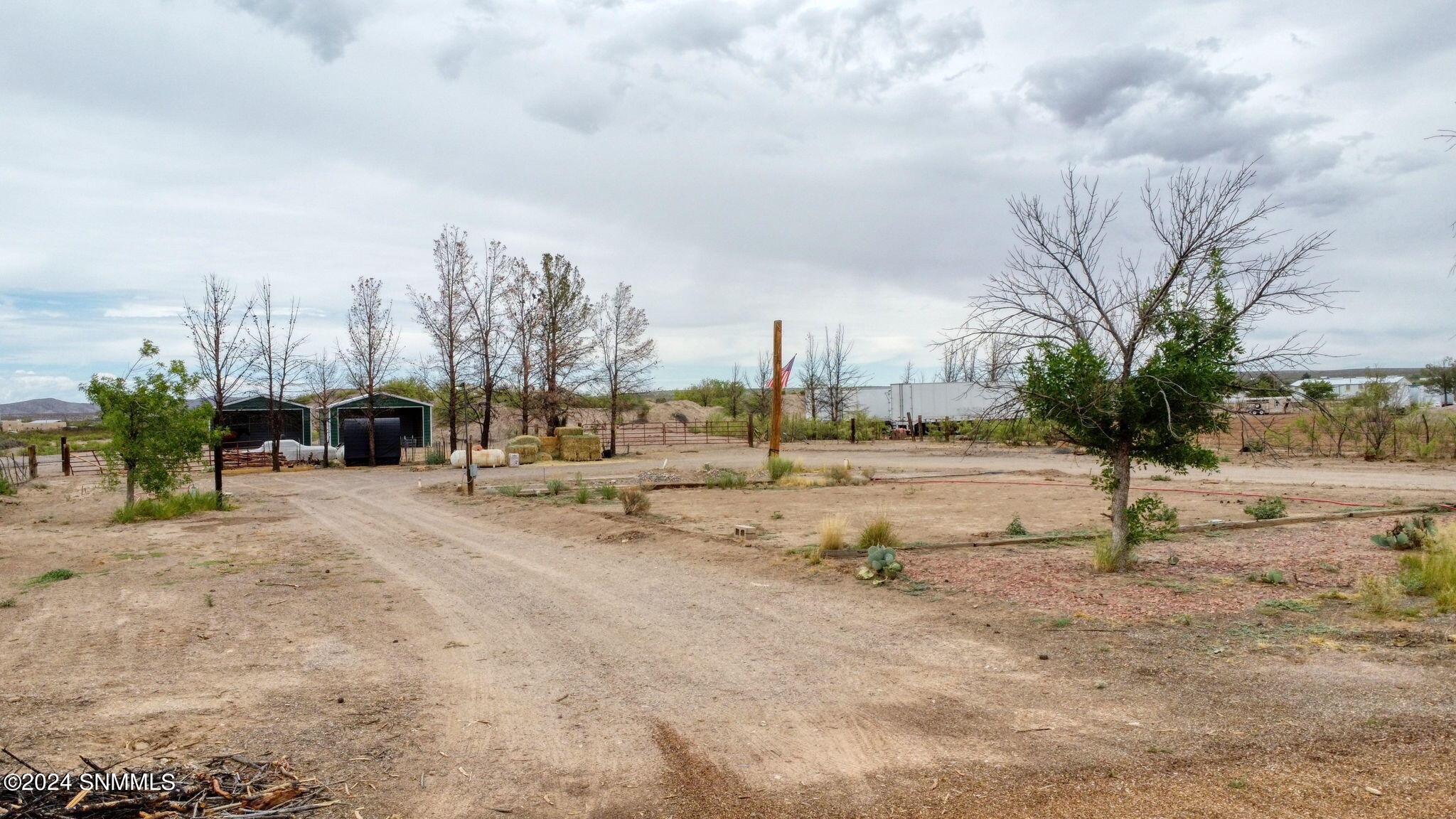 850 Tres Amigos, Radium Springs, New Mexico image 32