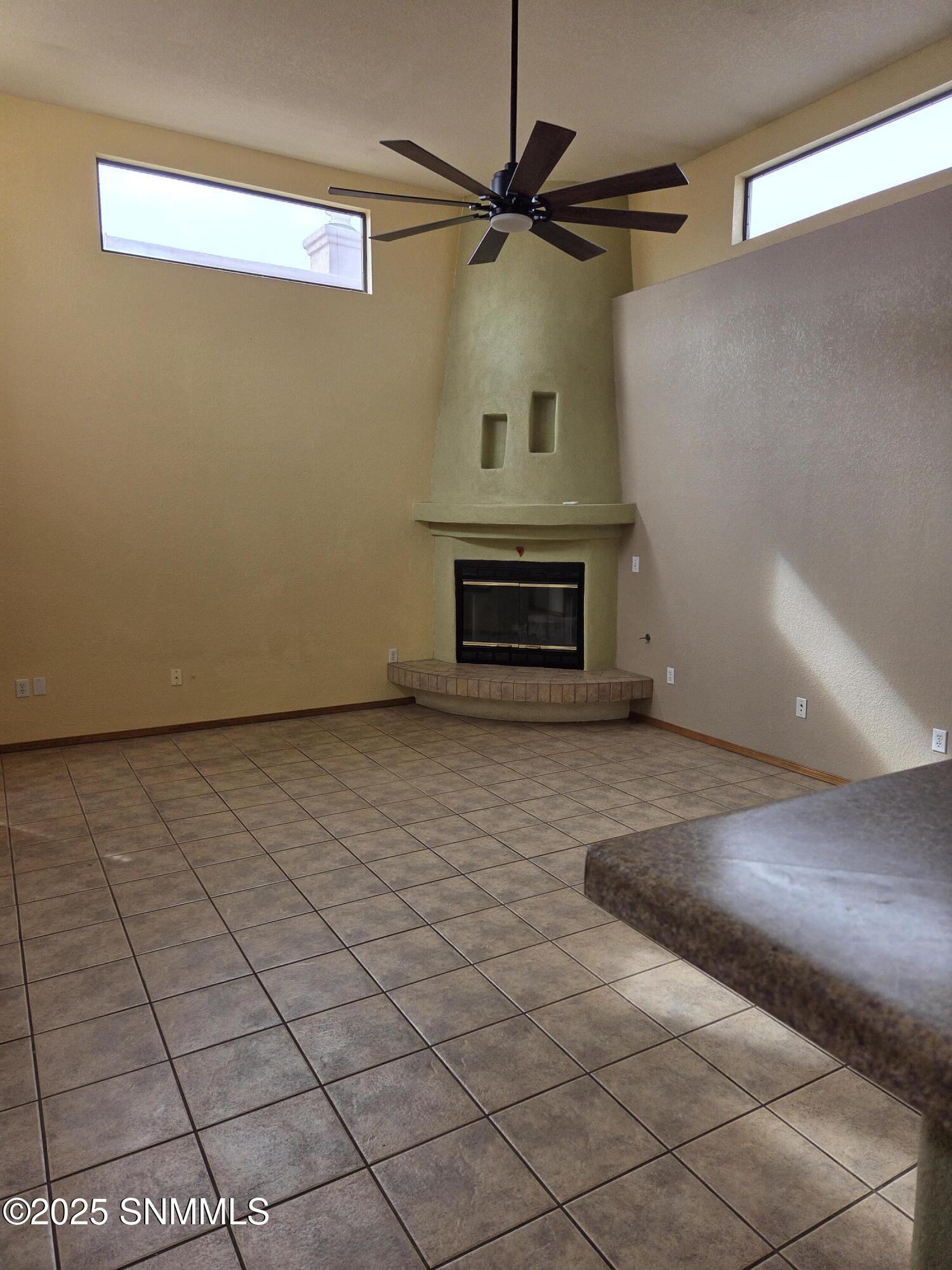 Las Cruces, New Mexico 88012, United States, 3 Bedrooms Bedrooms, ,2 BathroomsBathrooms,Residential,Active,208229